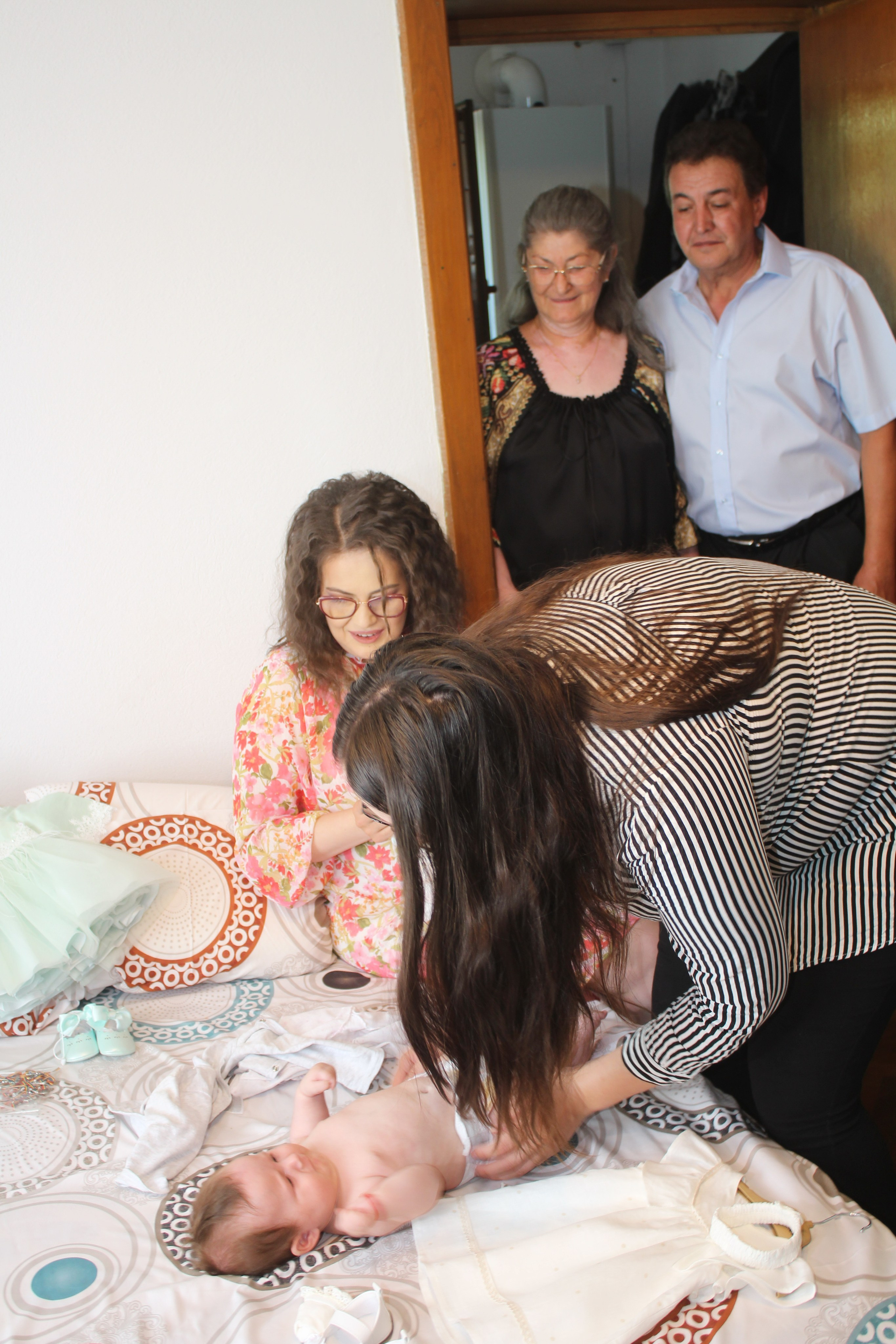 BYZO MEDIA. PETRU BYZO - family and children photographer in ROMANIA