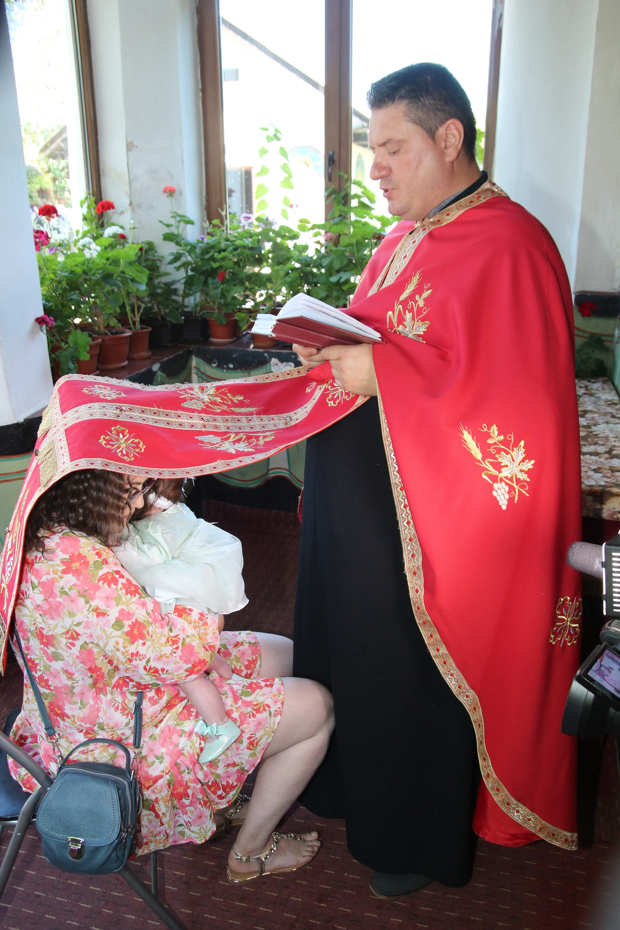 BYZO MEDIA. PETRU BYZO - family and children photographer in ROMANIA