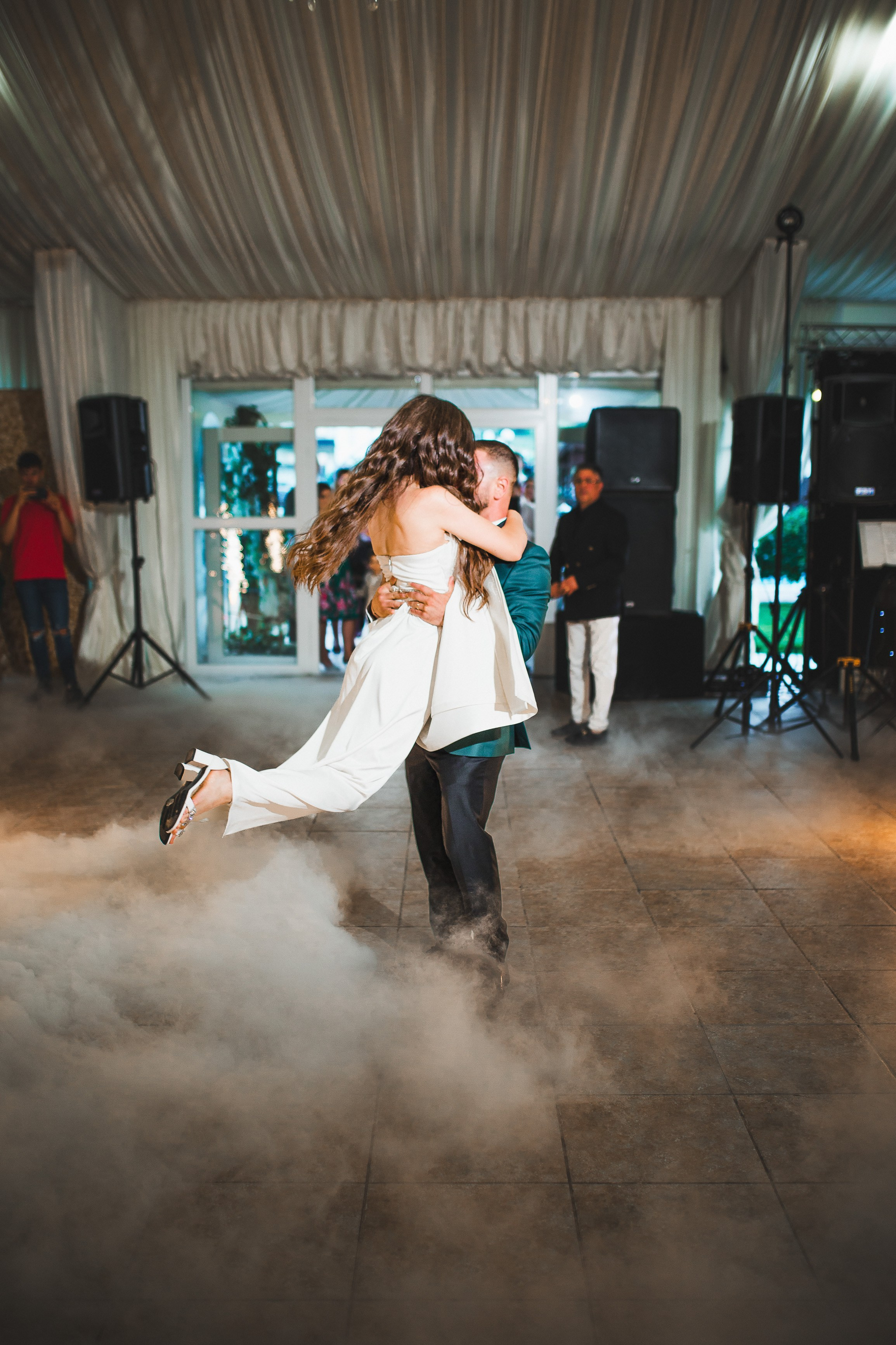 Denisa & Mădălin. Vlad Aconstantinesei Photographer