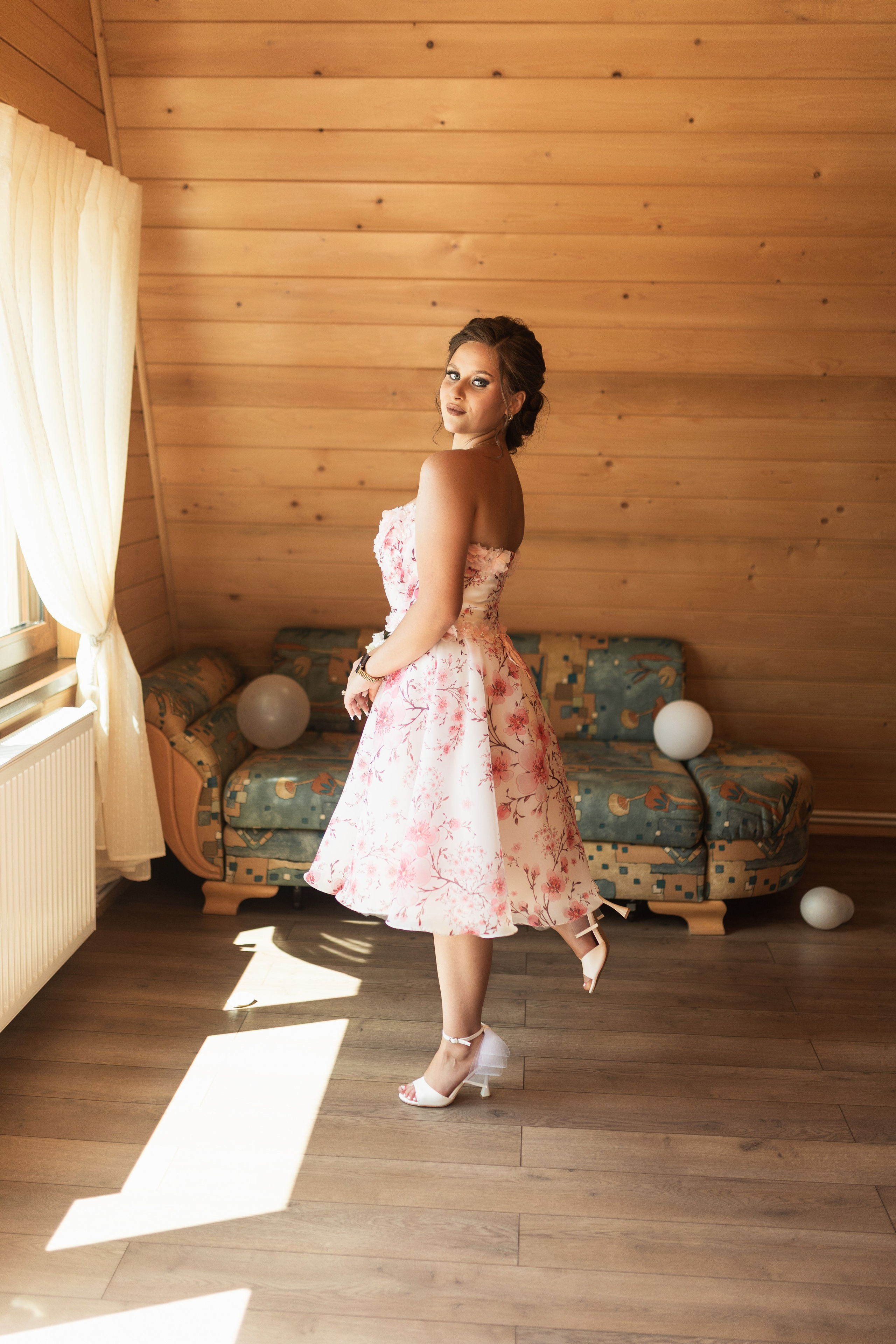 Oana & Andrei. Vlad Aconstantinesei Photographer