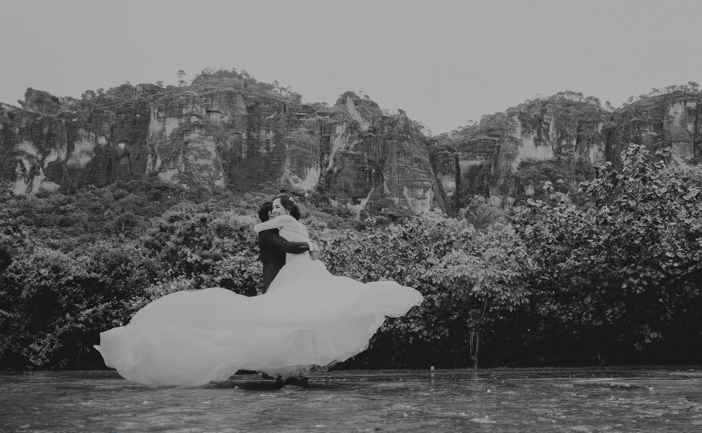 Ivonne & Carlos. Wedding and family photographer in Mexico City