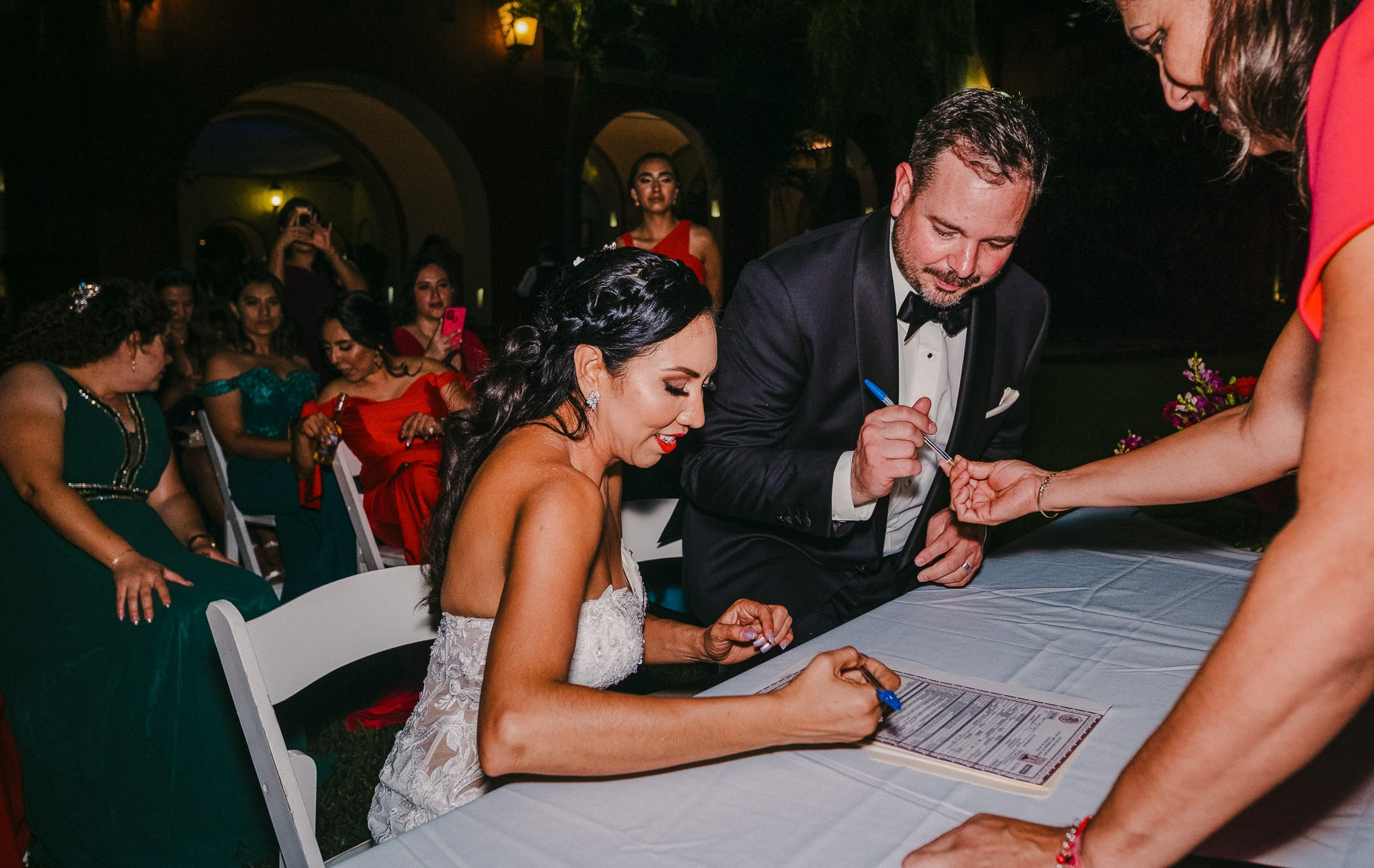 Yuri & Rob. Wedding and family photographer in Mexico City