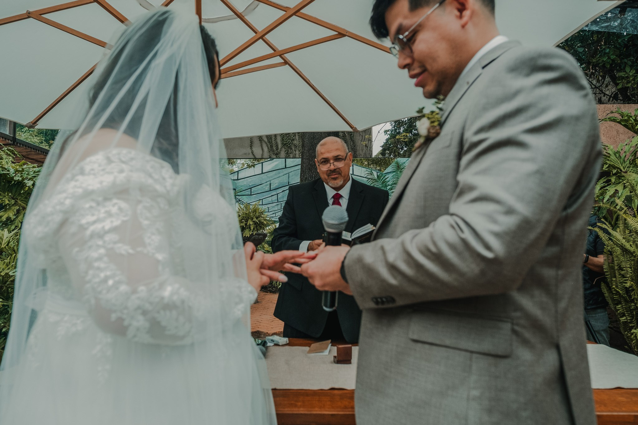 Arely & Eddie. Wedding and family photographer in Mexico City