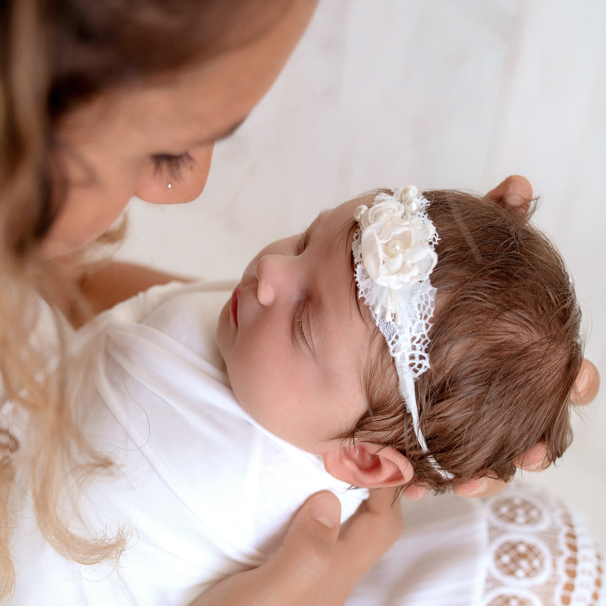 Newborn 2025. Svitlana Miahka fotografa a Genova