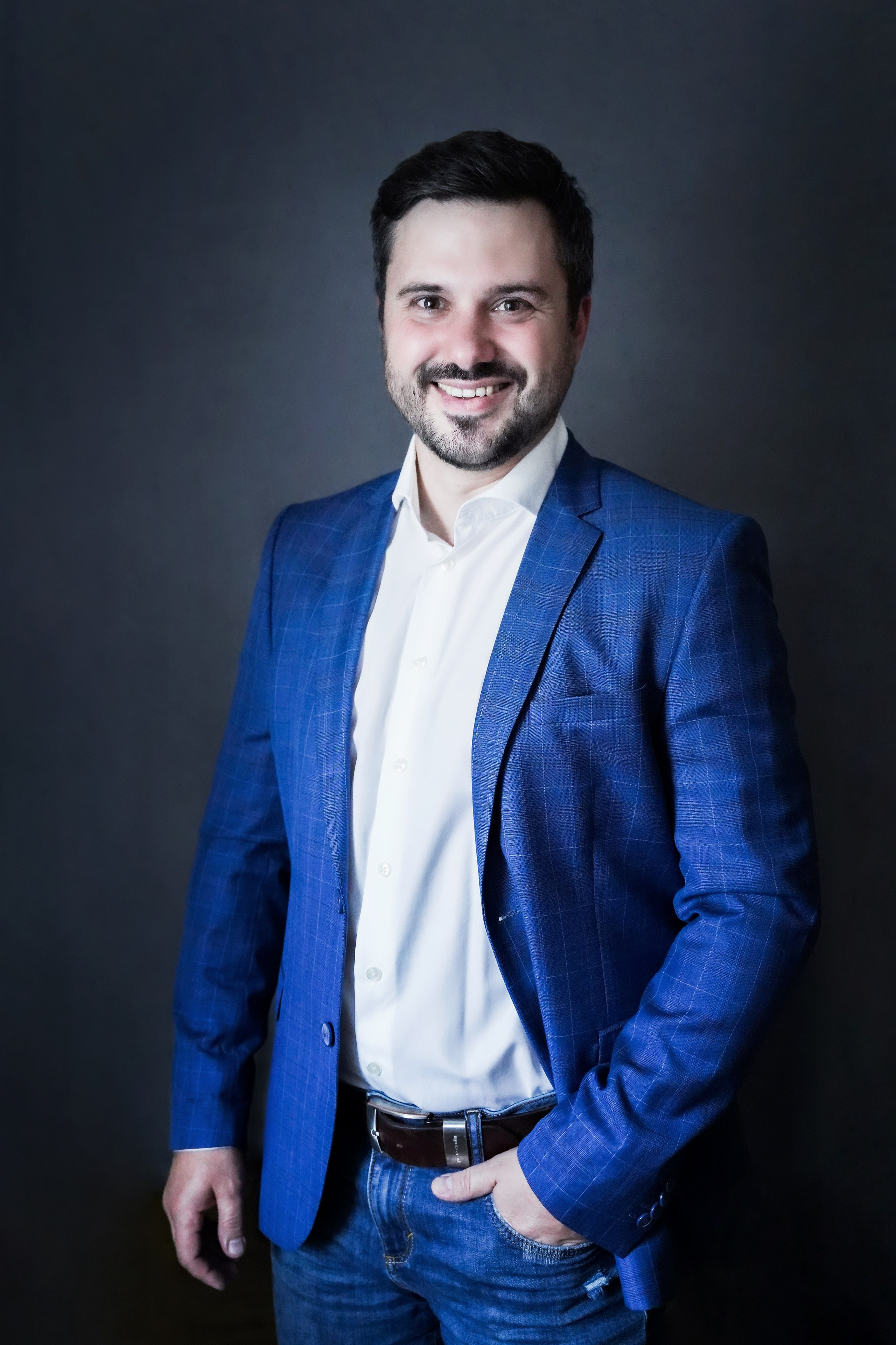 BUSINESS PORTRAIT. Nina Janeckova Fotografin und Videografin am Bodensee