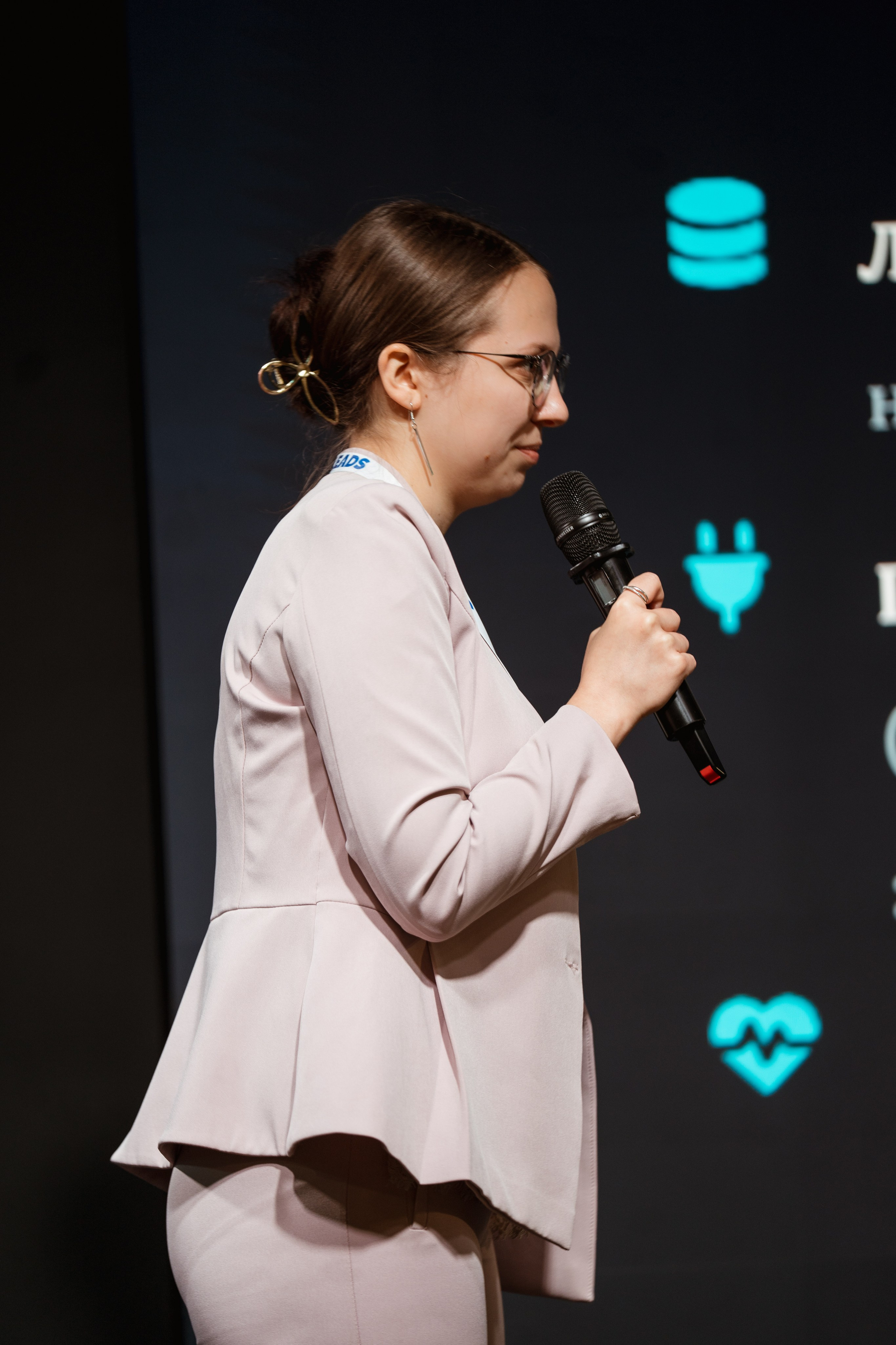 Sheleads Demo Day. Kostiantyn Holinchenko. Reportage and portrait photographer