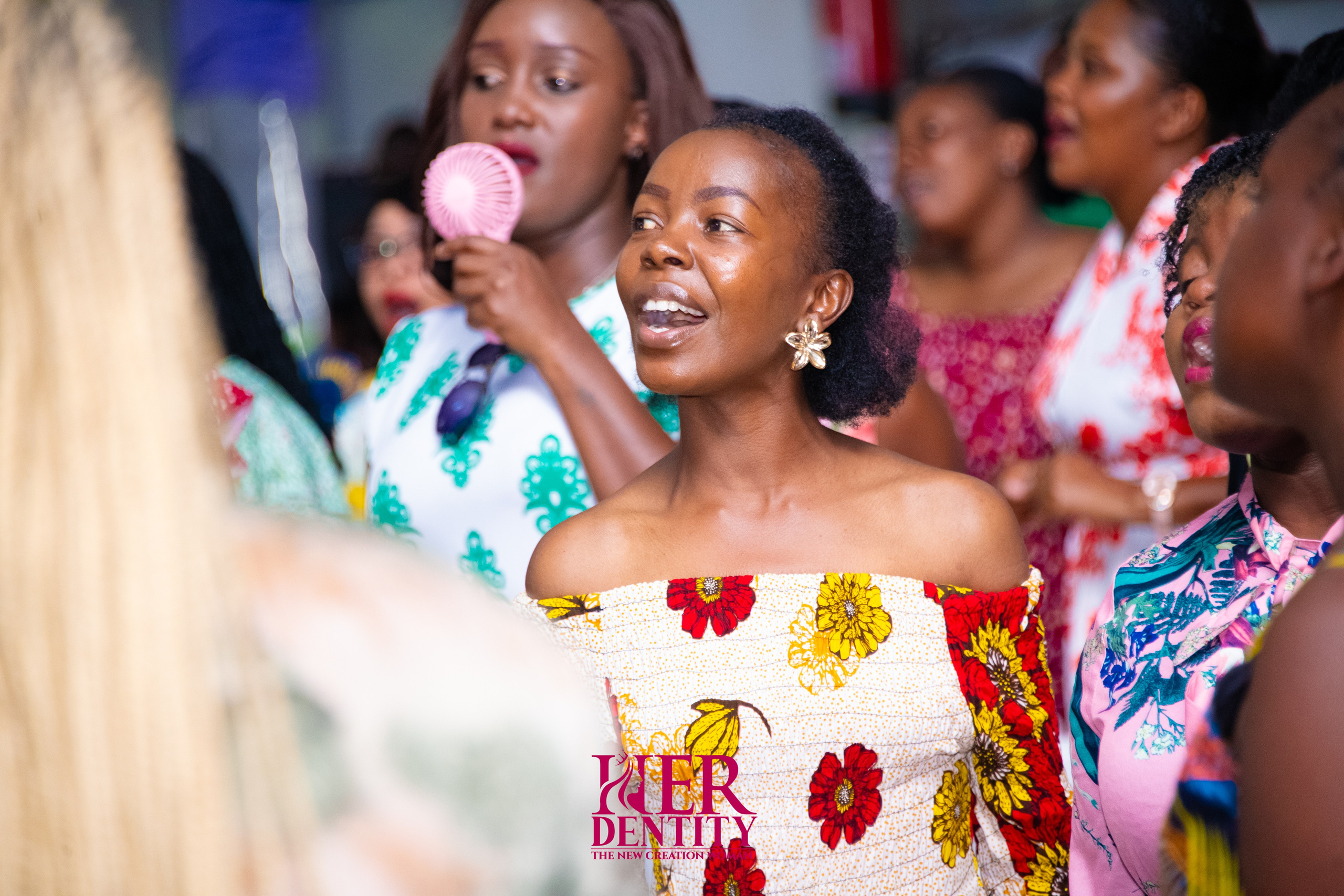 LADIES MINISTRY. Pastor Morris