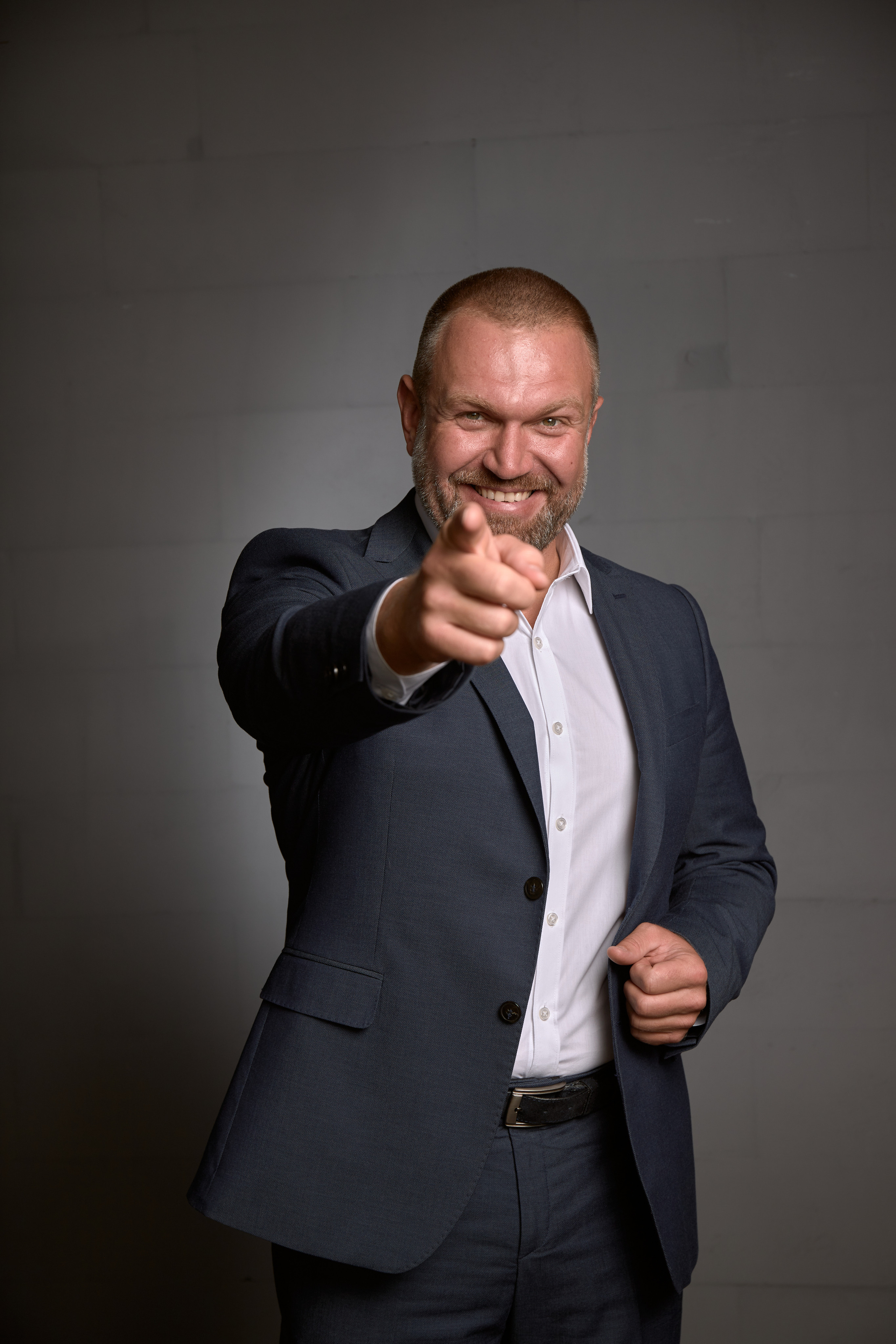 PHOTO SESSIONS FOR BUSINESS AND PERSONAL BRAND. Фотограф в Лионе. Фотограф в Гренобле. Фотограф Ницца. Фотограф во Франции Юрий Шинкаревский