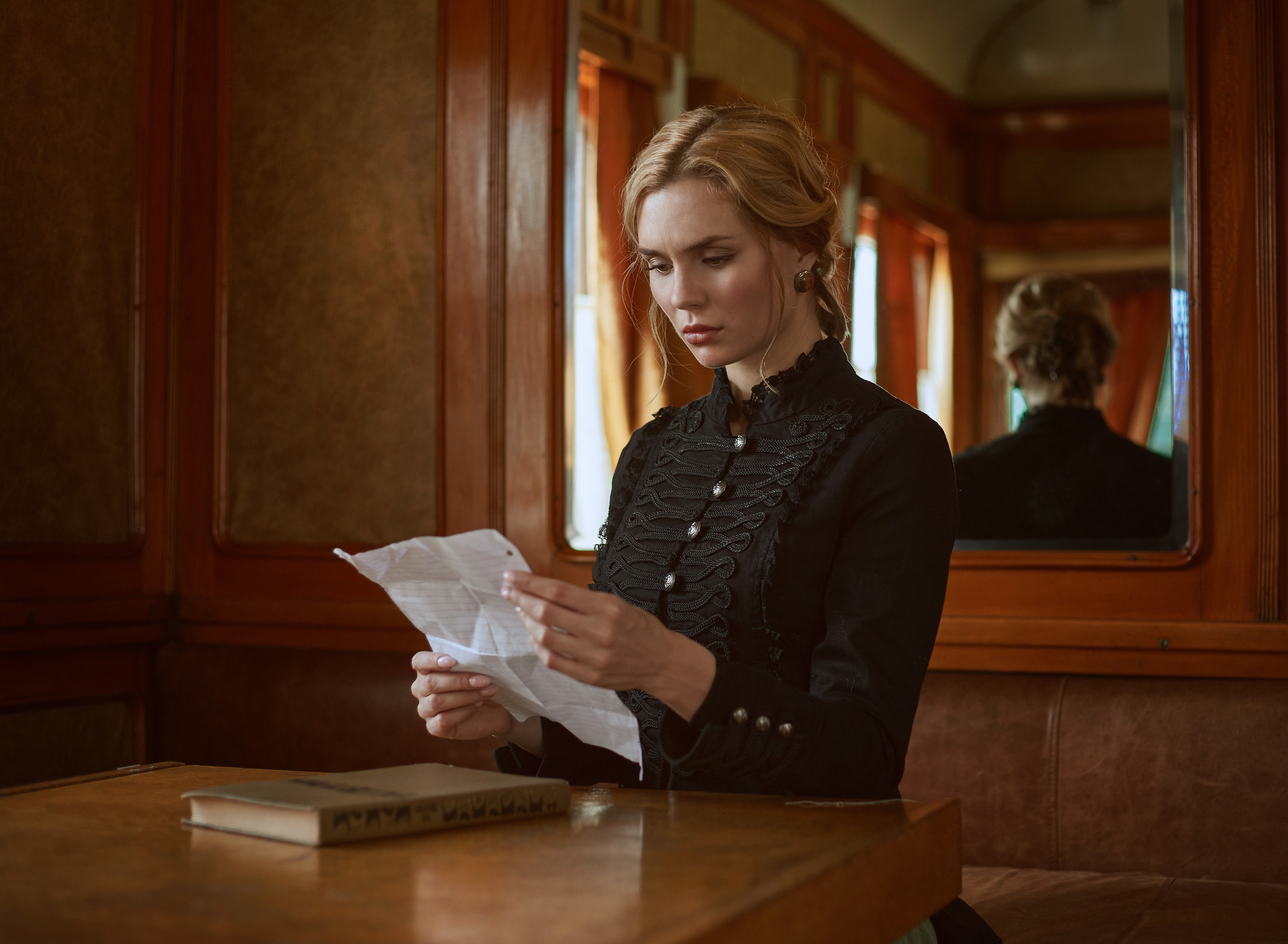 PORTRAITS. Фотограф в Лионе. Фотограф в Гренобле. Фотограф Ницца. Фотограф во Франции Юрий Шинкаревский