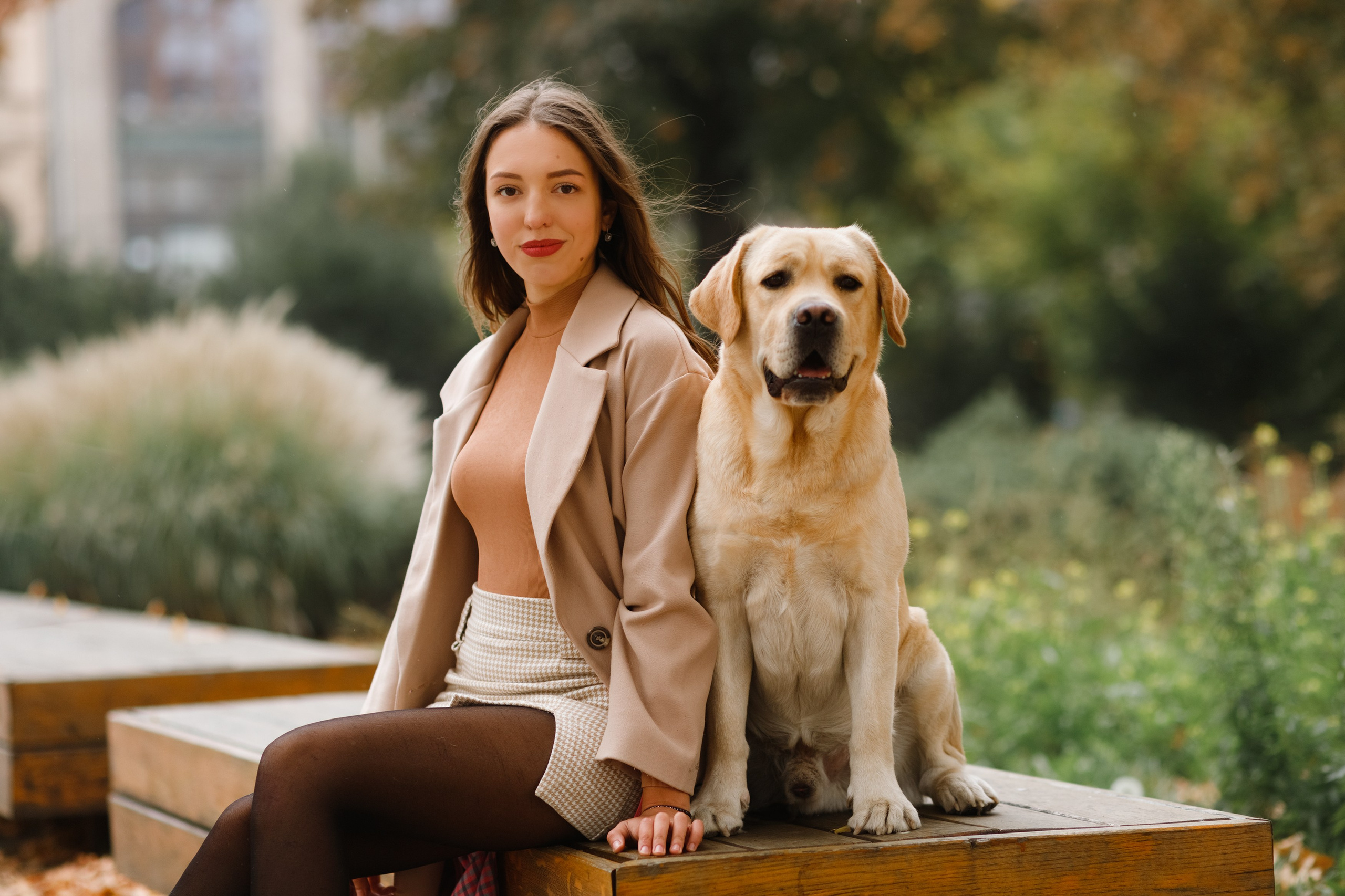 Katya & labrador. Kaja | fotograf psów we Wrocławiu