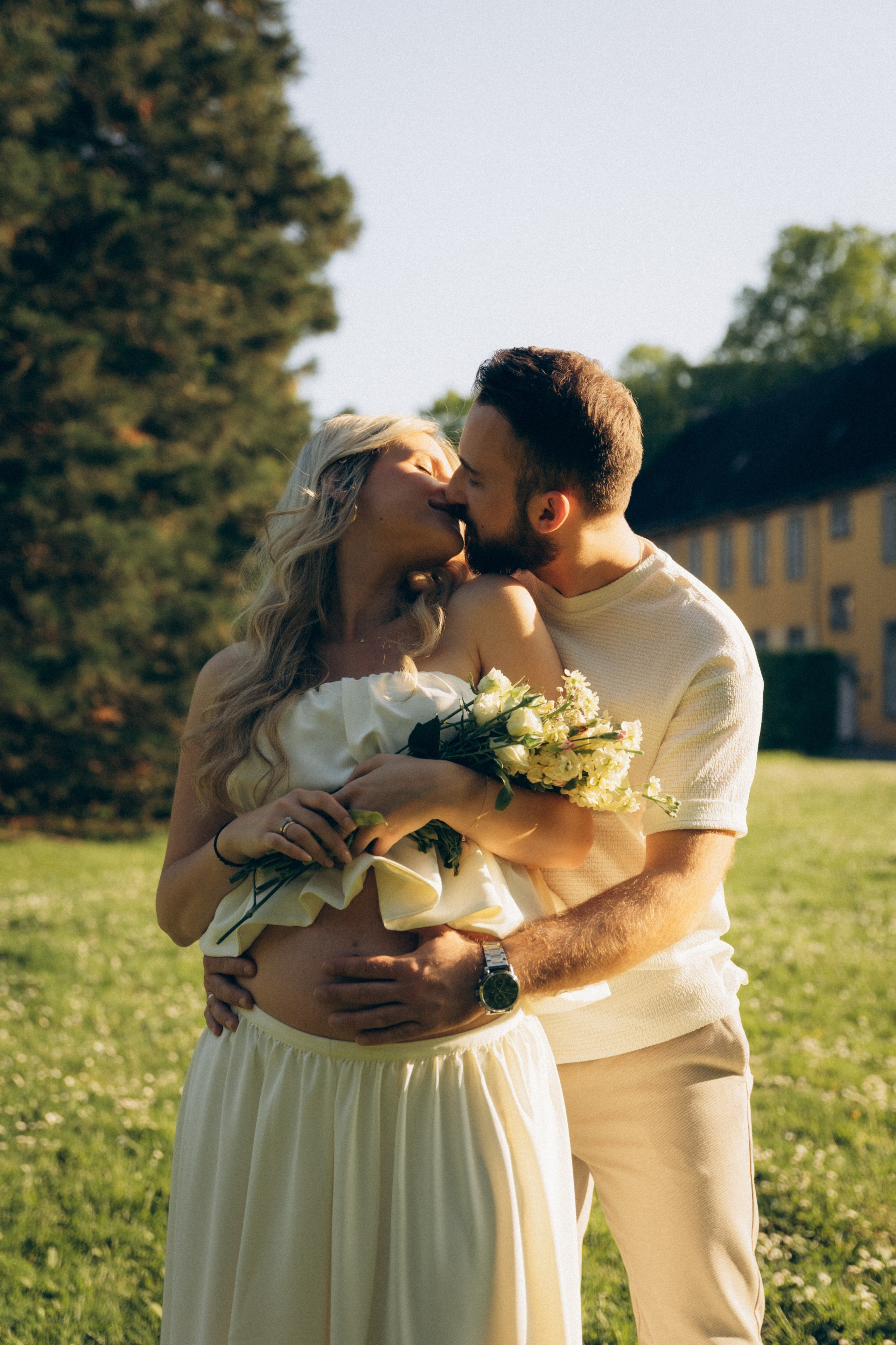 Babybauch. Photographer Düsseldorf, Cologne, NRW — Kristina Braudo