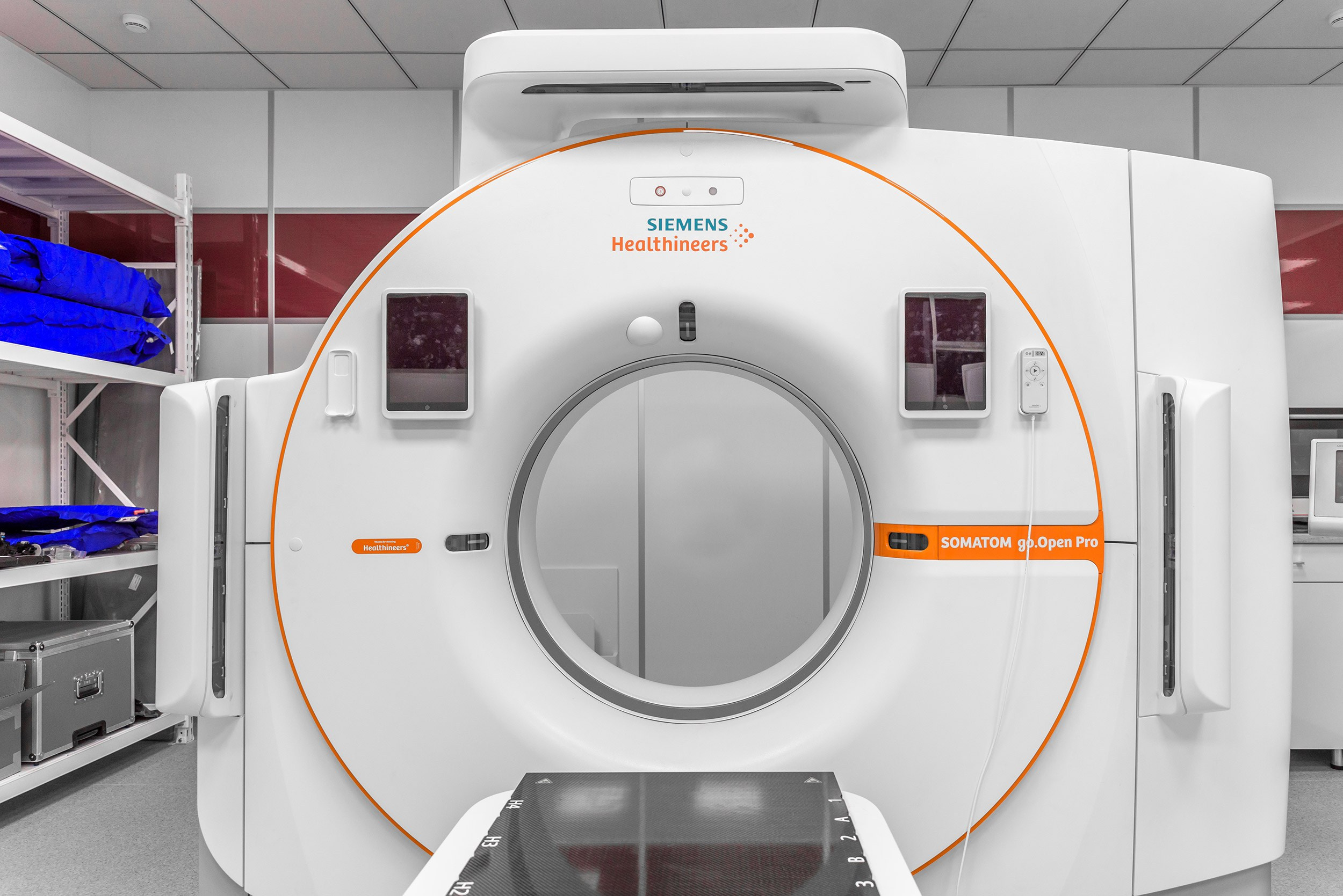 Erebuni Radiotherapy Center. Լուսանկարիչ քաղաք Երևանում