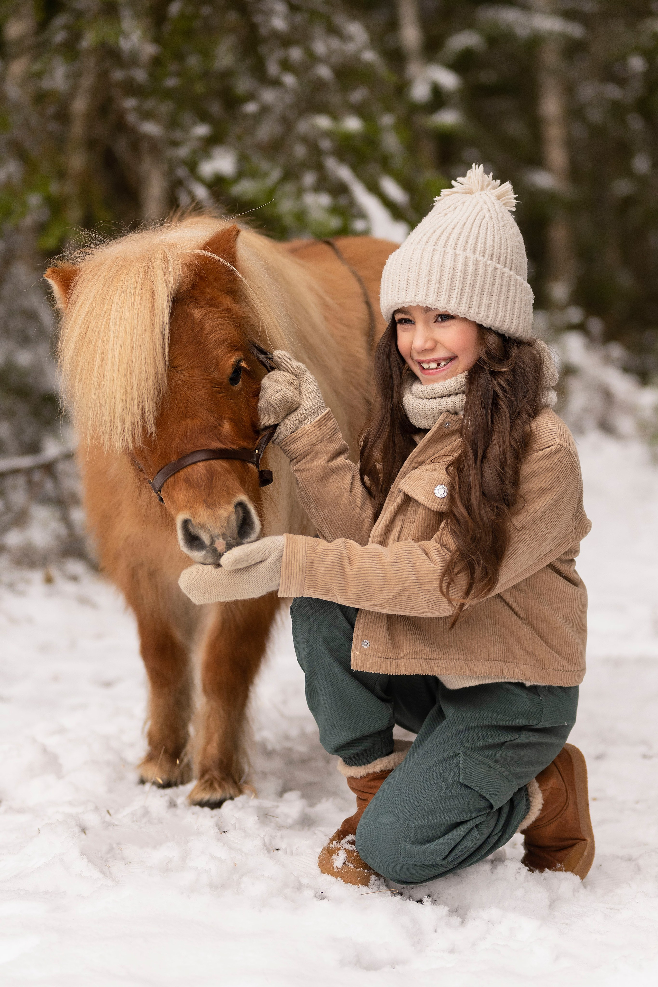София, Микаэль и пони. Зимняя сказка. Анна Григьян — фотограф ретушёр в Даугавпилсе (Латвия)
