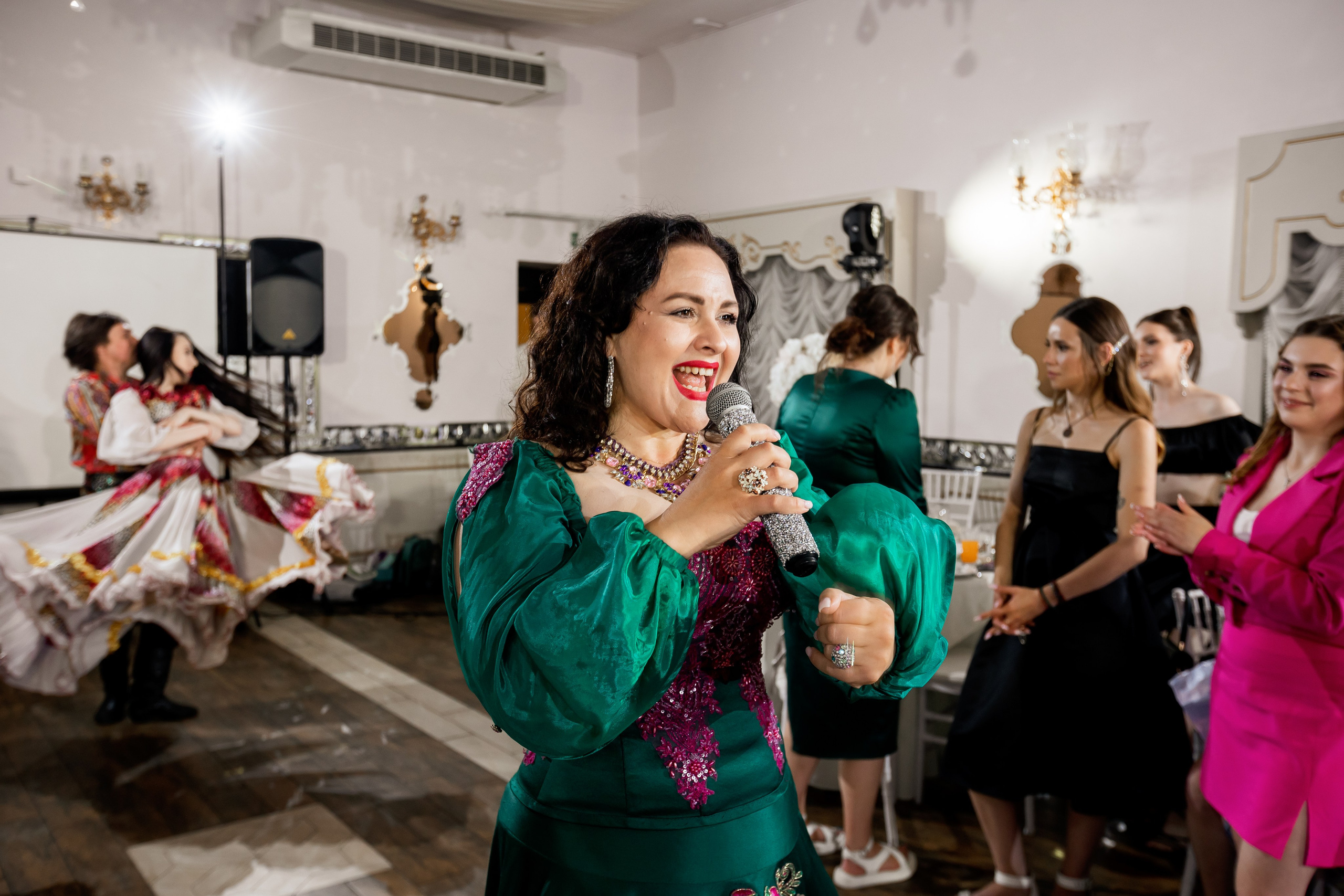 Irina Ermak NY photo and video. Irina Ermak wedding photographer in New York