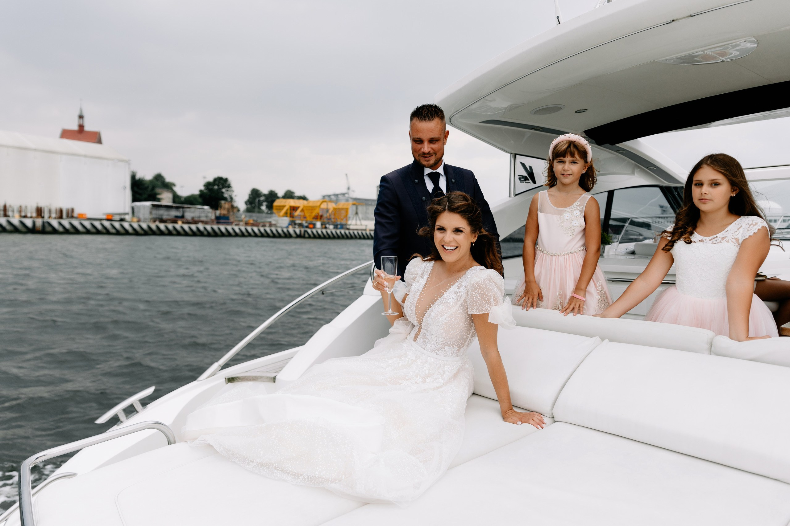 Krzysztof ♡ Weronika. Fotograf Ślubny Warszawa - Sesje Biznesowe Rodzinne Eventy