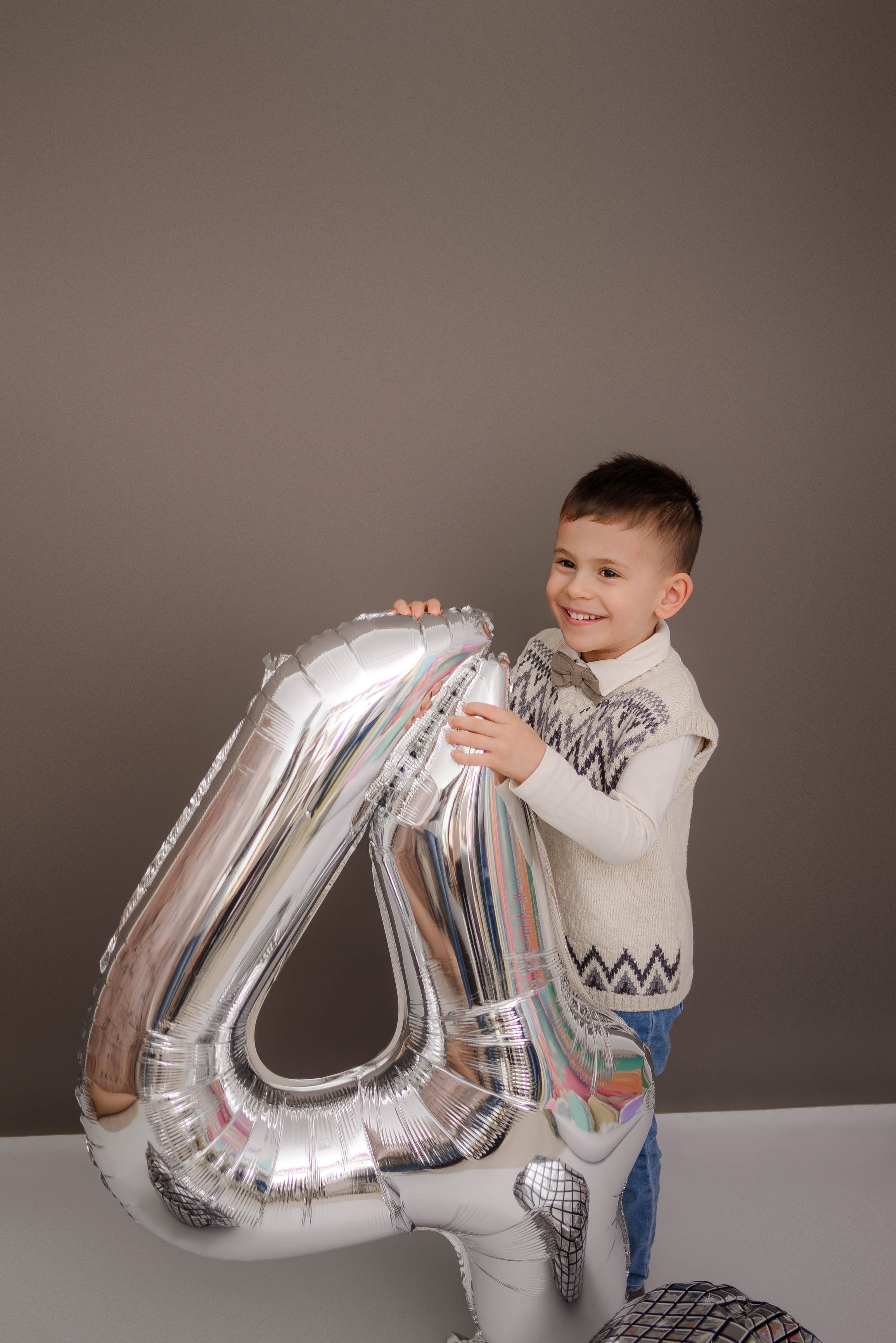 Daria Kids Photo studio foto pentru copii in Bucuresti, Militari