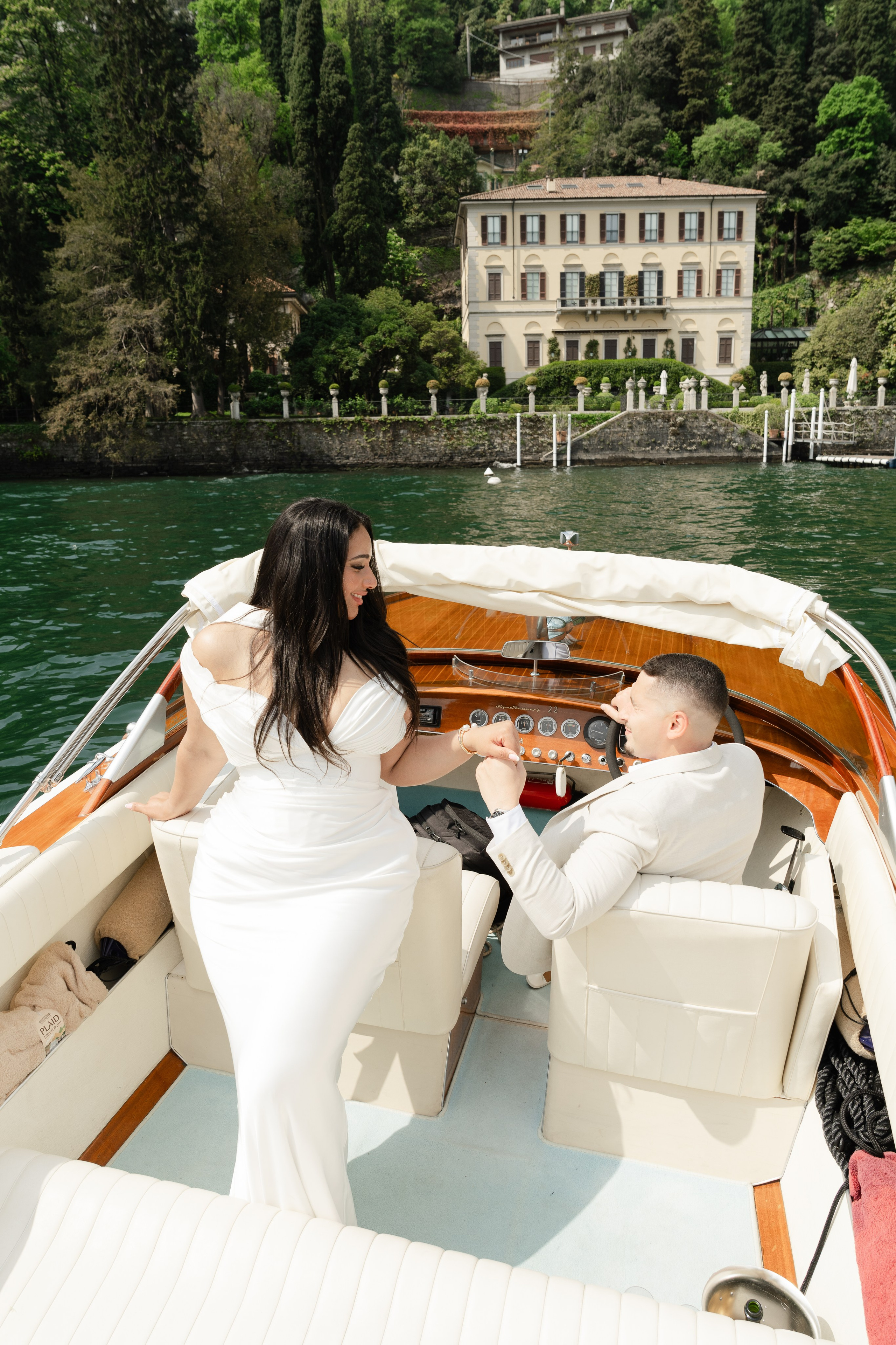 ESCAPE TO LAKE COMO. PHOTOGRAPHER IN ITALY