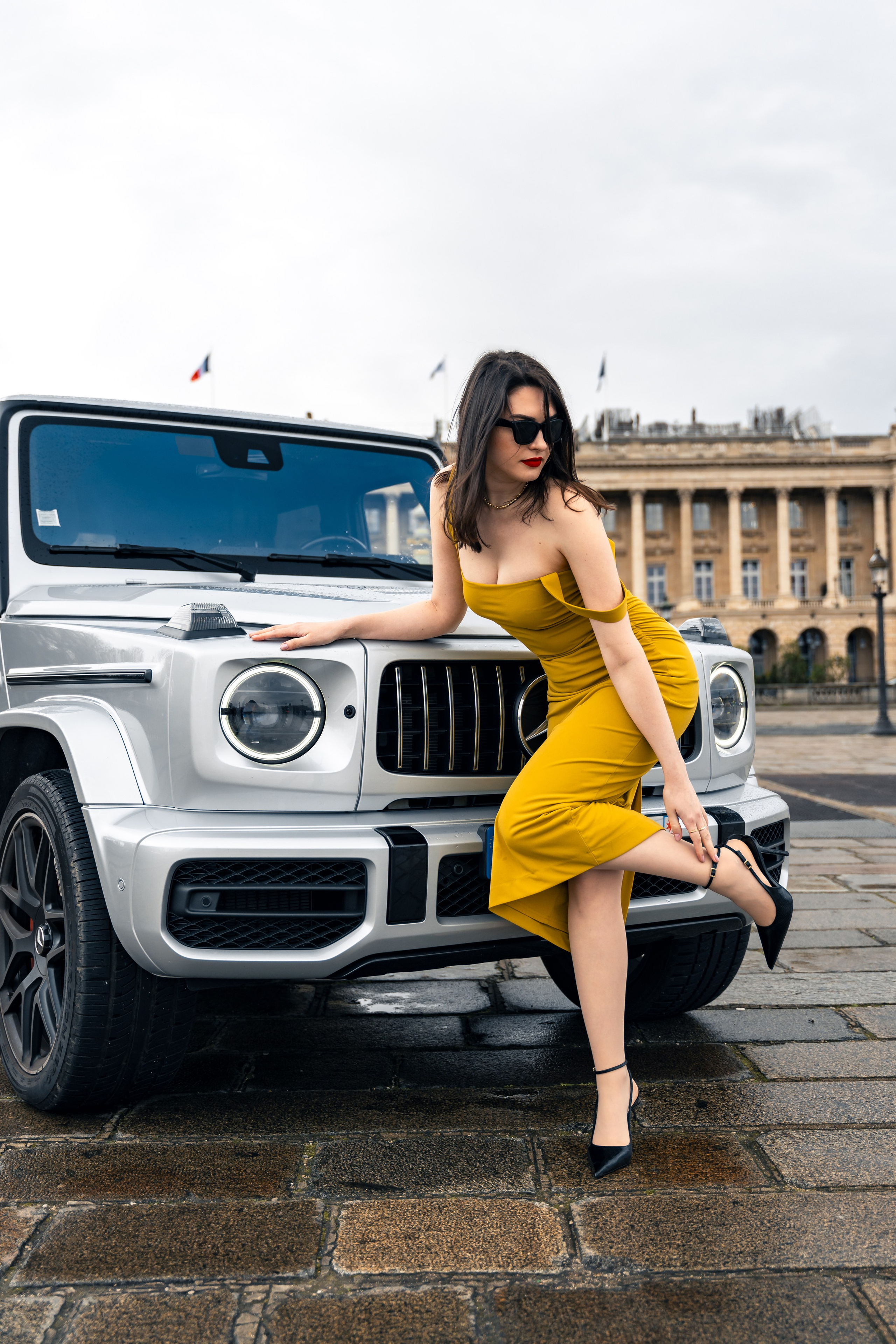 Nataliia x G63 AMG. Photographer in Paris — Vitalii Motruk