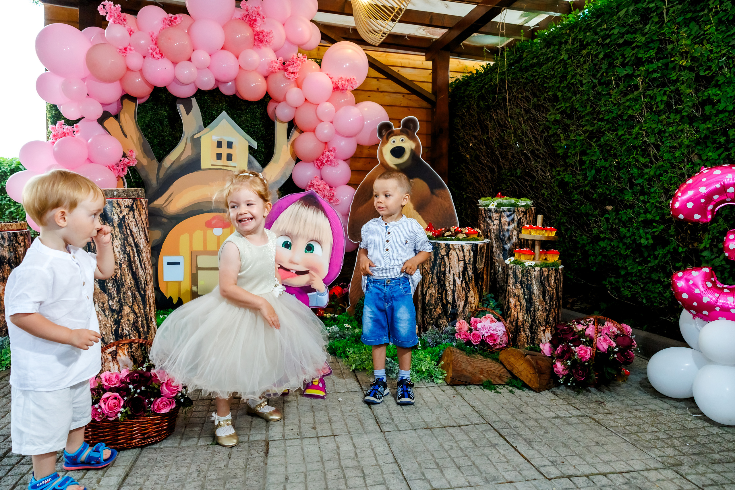 Честит Рожден Ден!. Фотограф Ирина Йотова