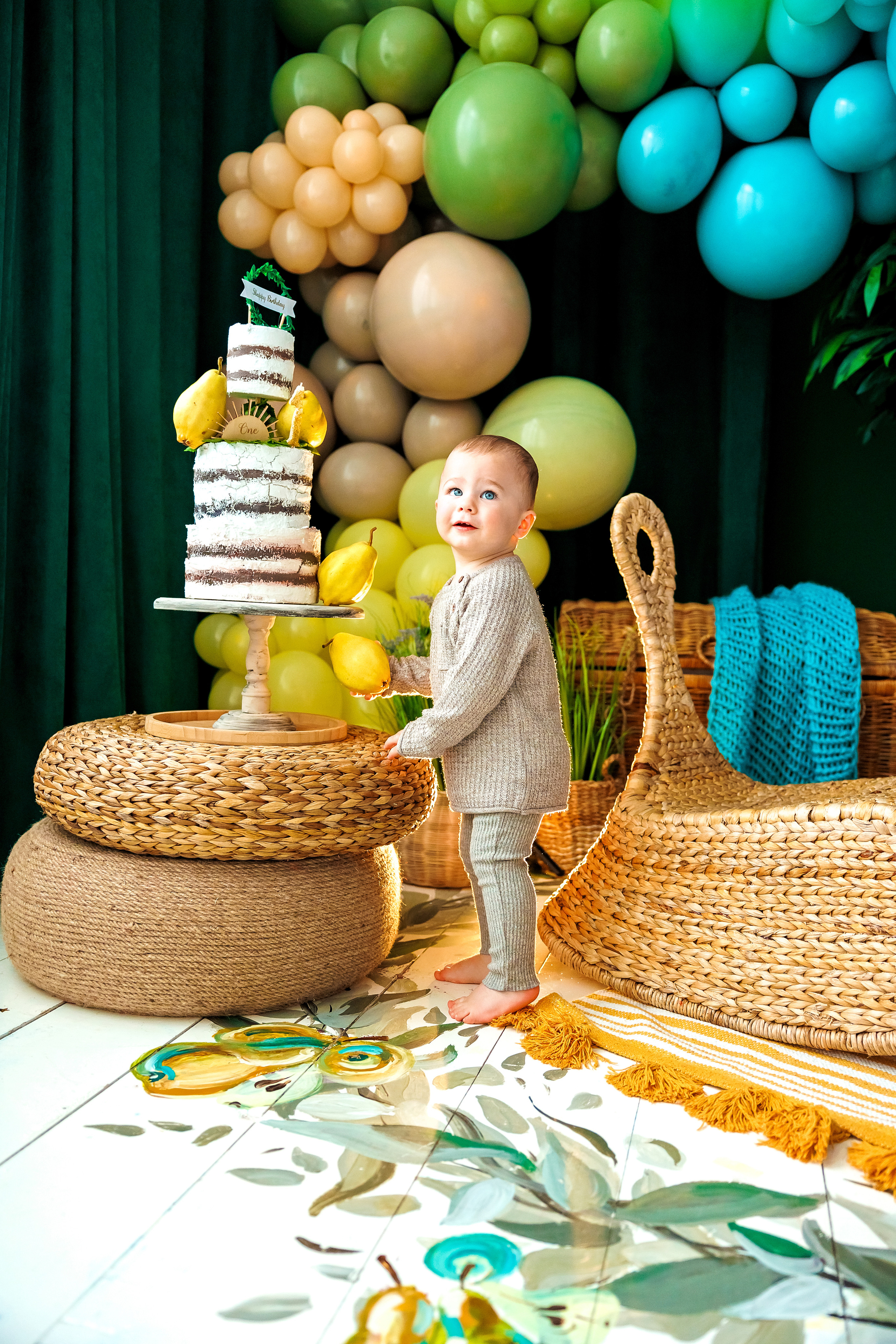 Фотосесия за първа годинка. Фотограф Ирина Йотова