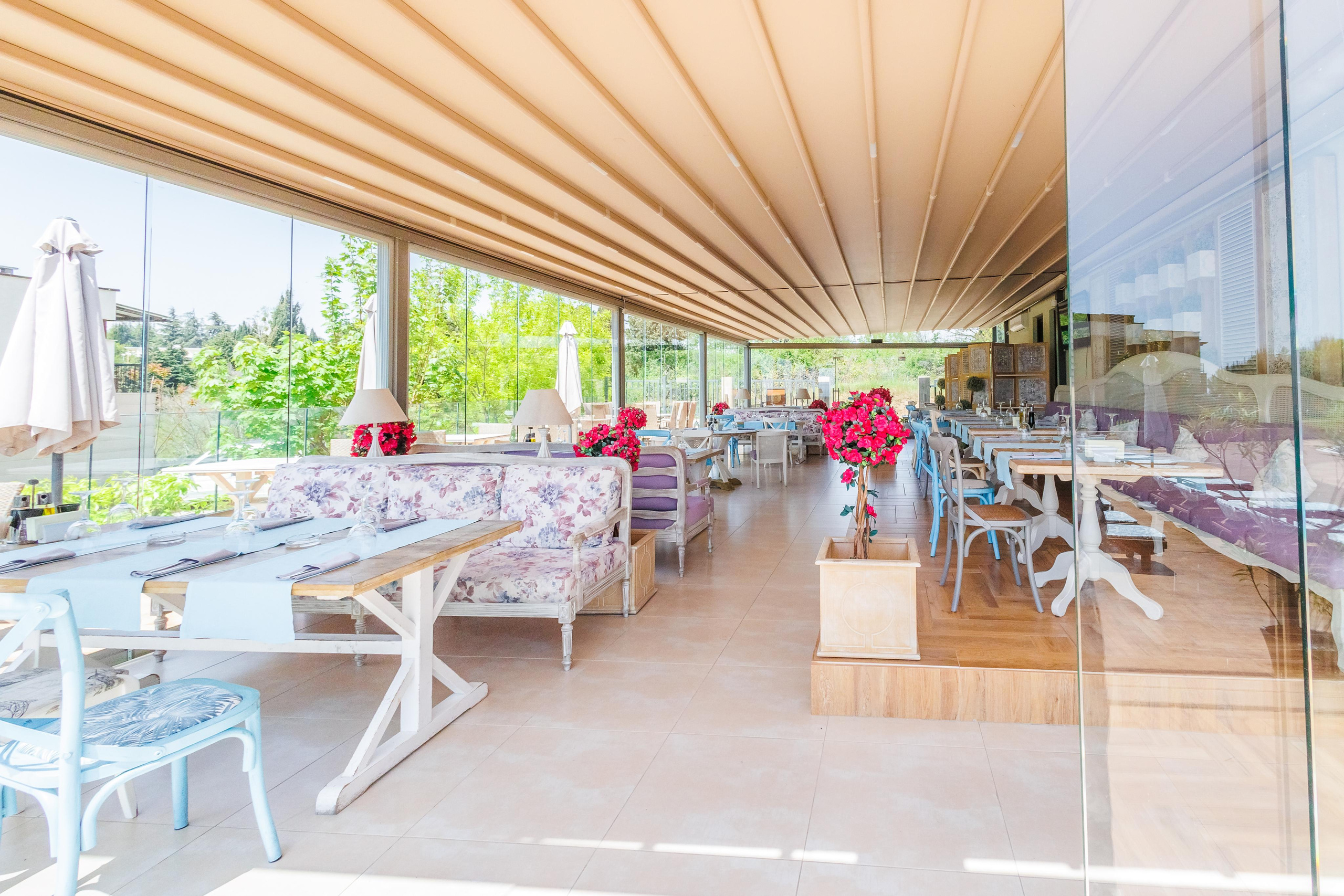 St. Panteleimon Beach Hotel. Фотограф Ирина Йотова