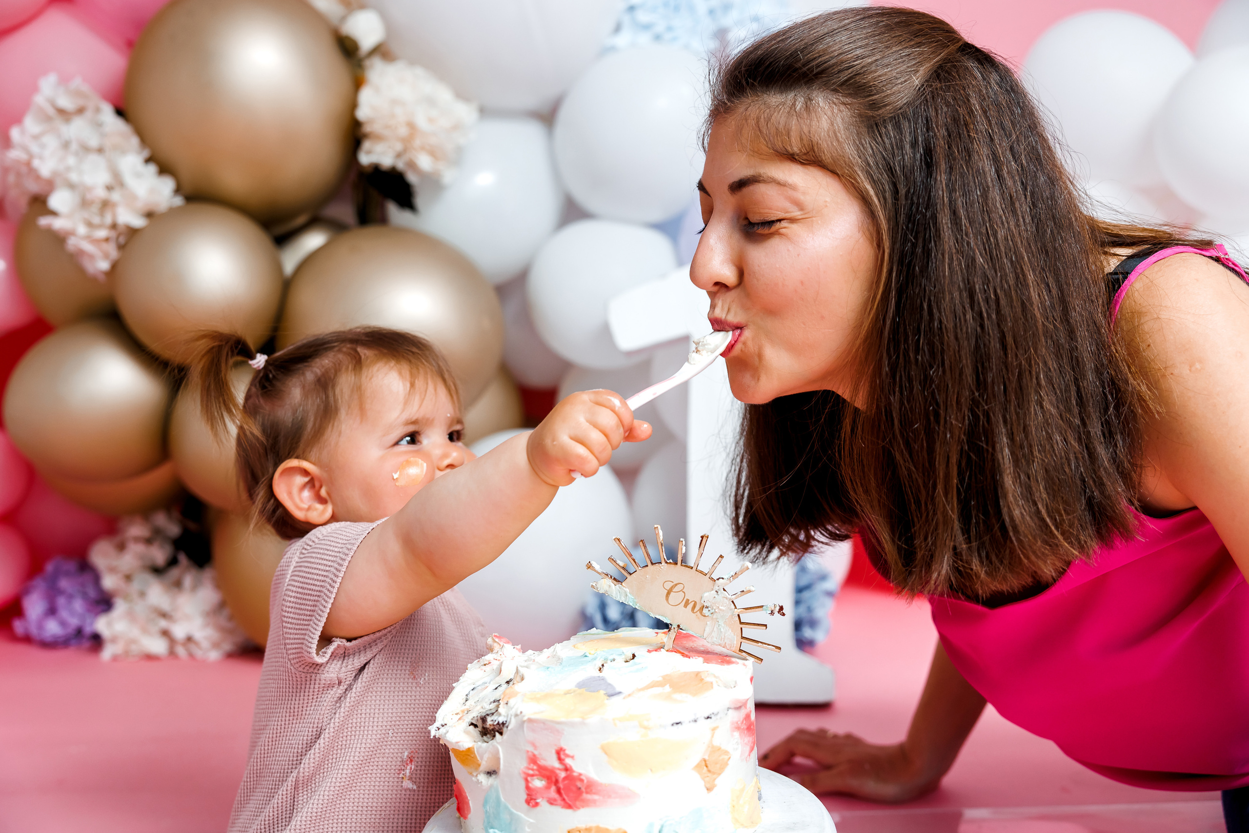 Smash Cake. Фотограф Ирина Йотова