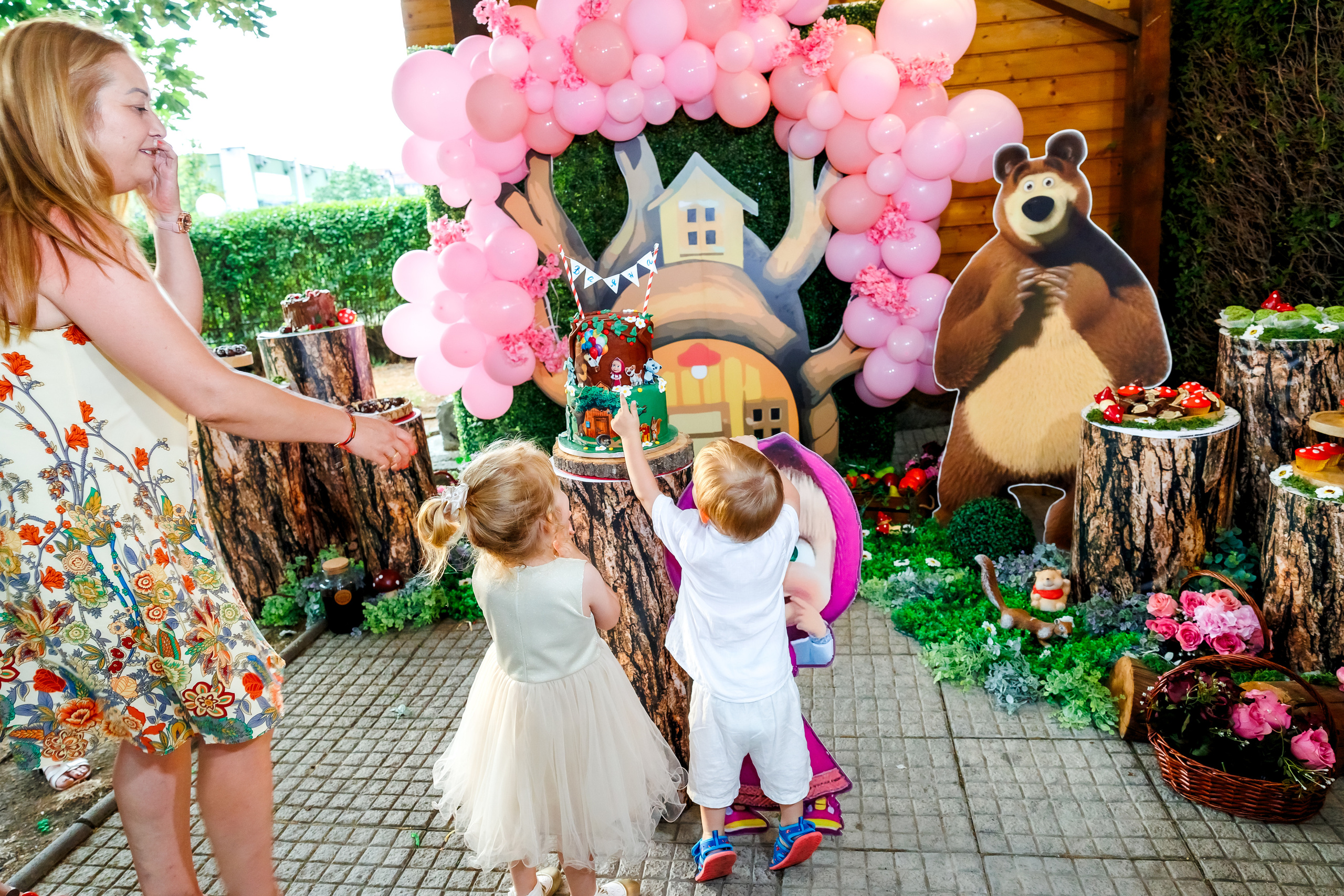 Честит Рожден Ден!. Фотограф Ирина Йотова