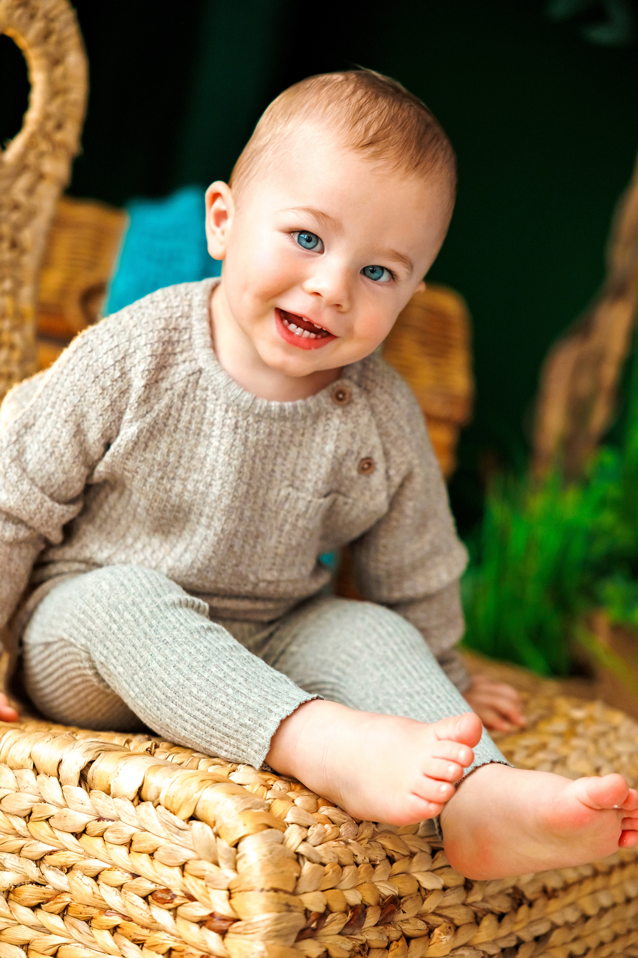 Фотосесия за първа годинка. Фотограф Ирина Йотова