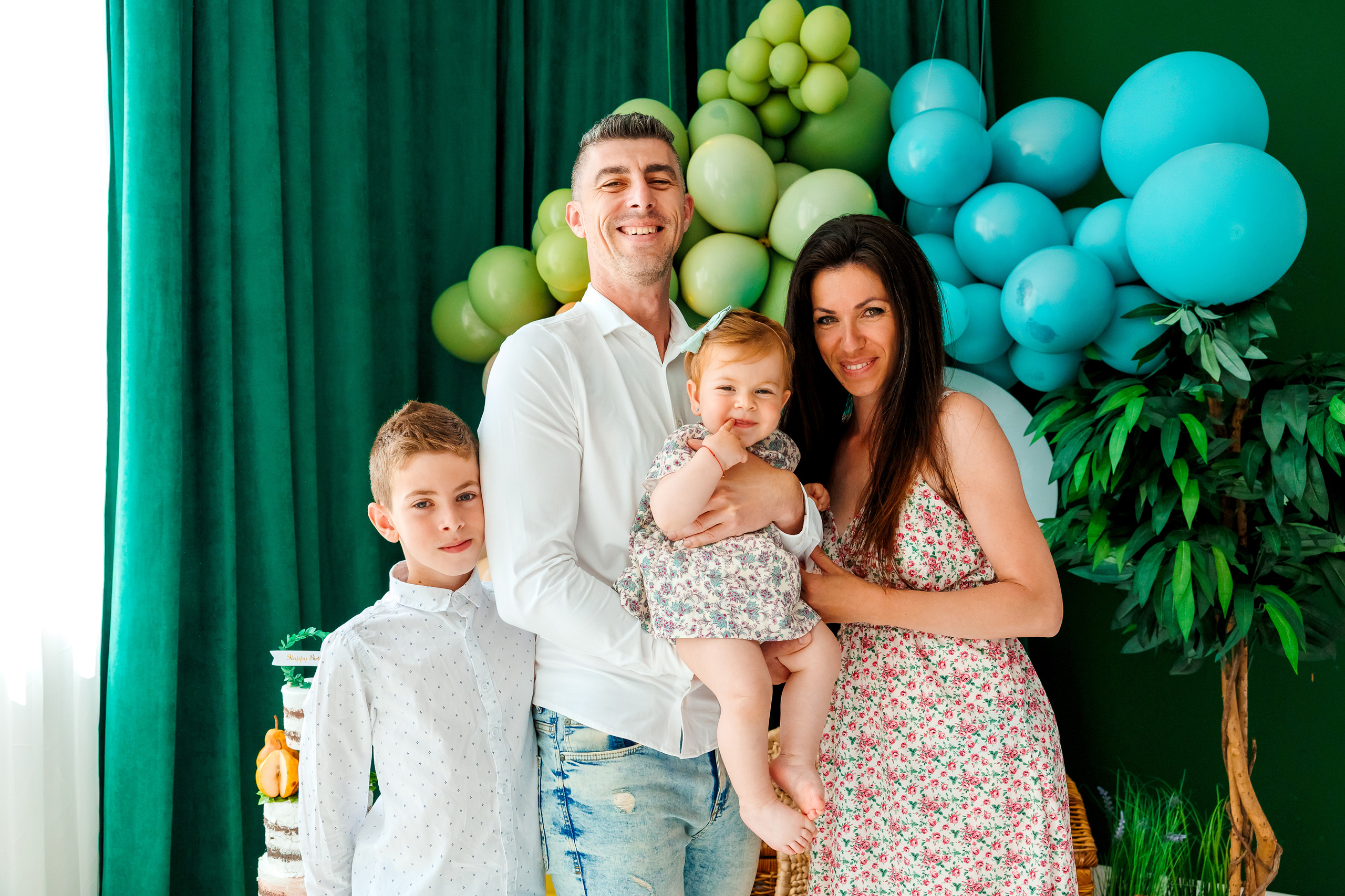 Честита Първа Свещичка. Фотограф Ирина Йотова