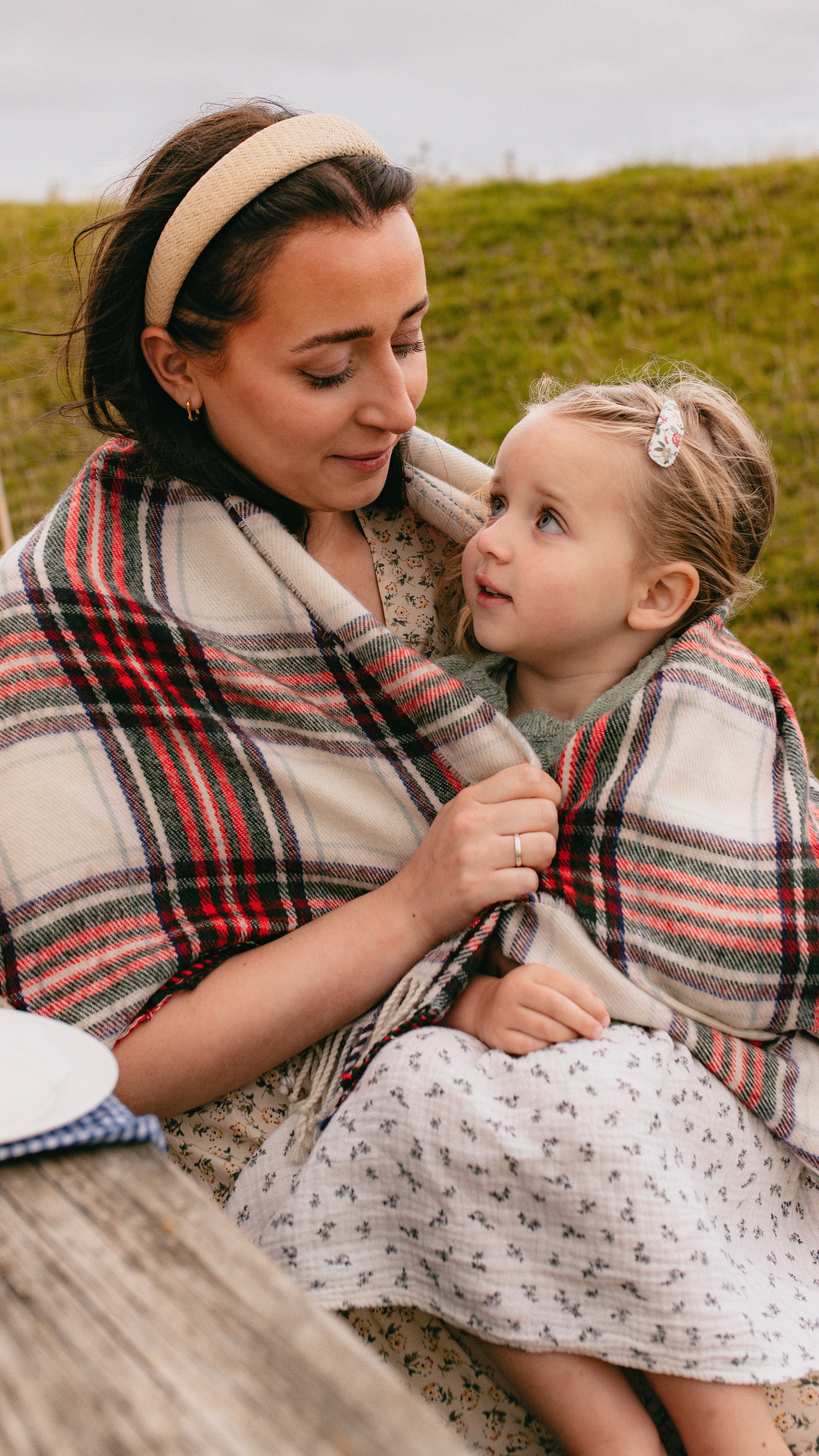 Summer family picnic. Tania Gandrabur, photographer in West Midlands, England
