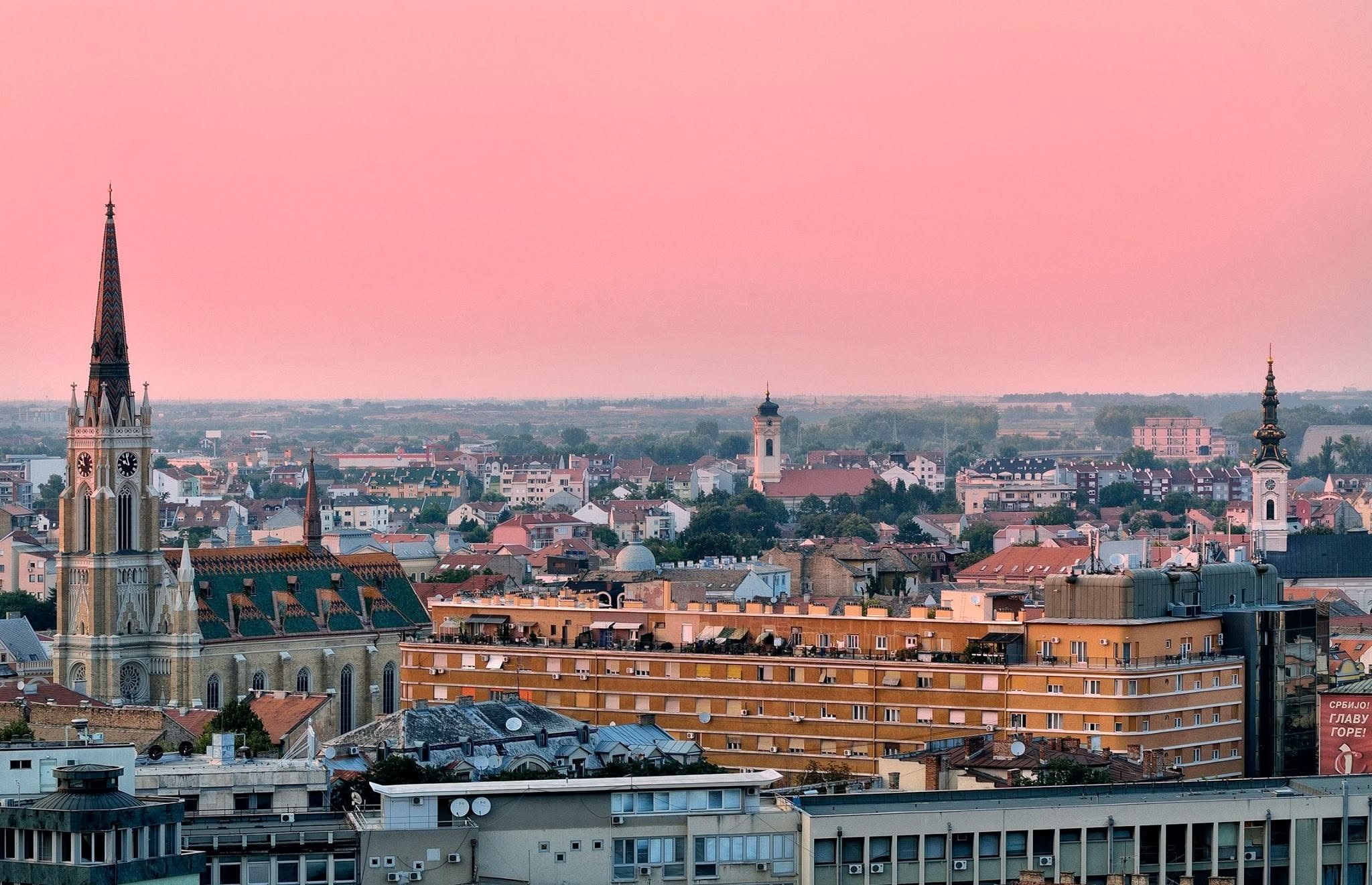 Novi Sad, tri prazna mesta pa svi ostali gradovi.❤️. Aleksandar Milutinović fotograf iz Srbije, Novog Sada
