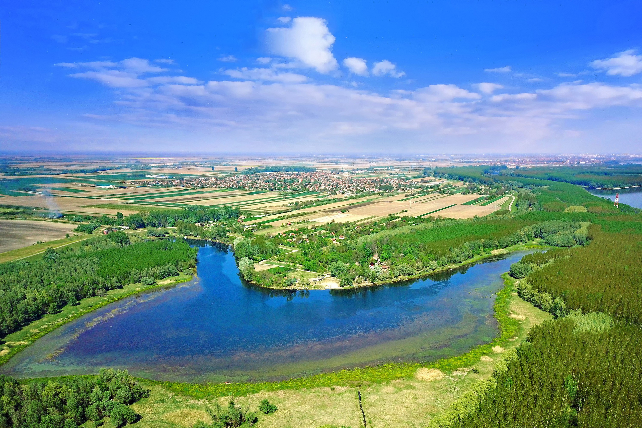 Aerial photographs. Aleksandar Milutinović fotograf iz Srbije, Novog Sada