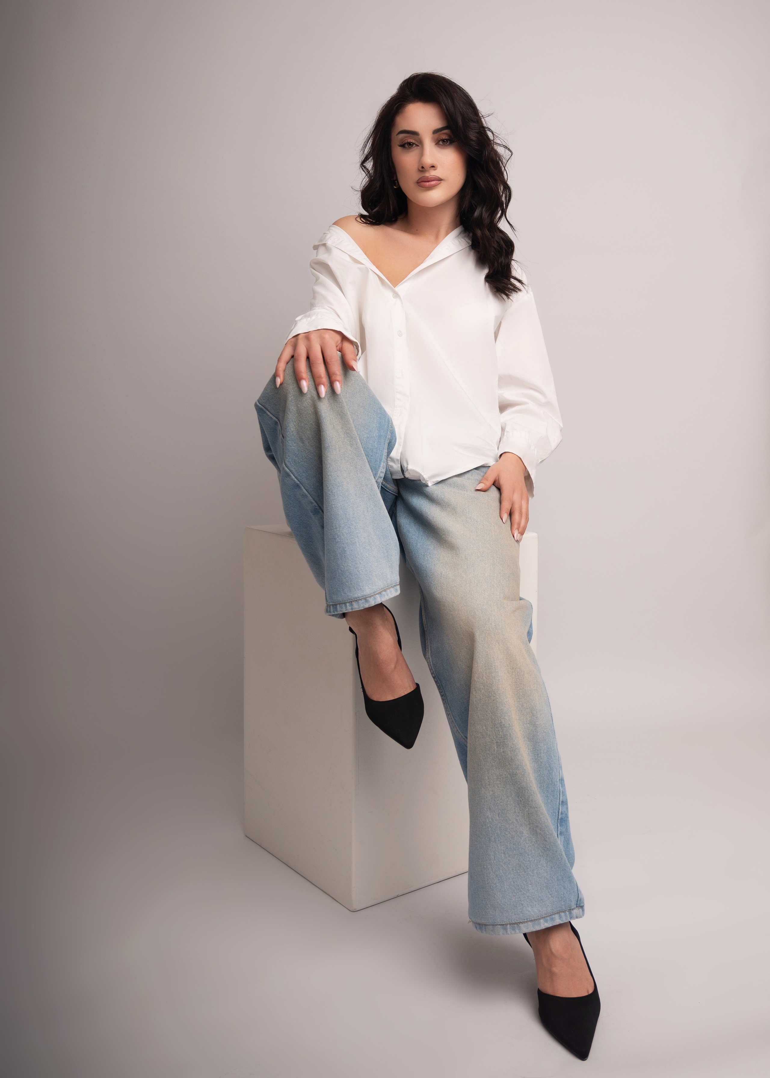 Women Portraits. Home