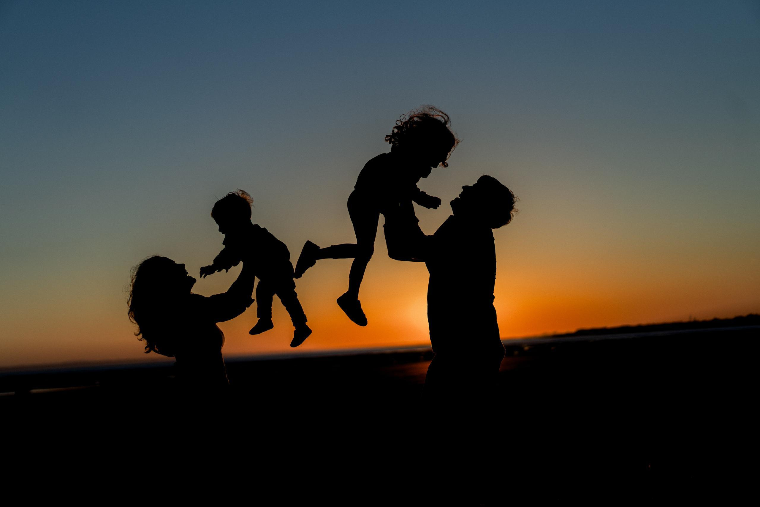 Family session in West Sussex. London portrait and family photographer