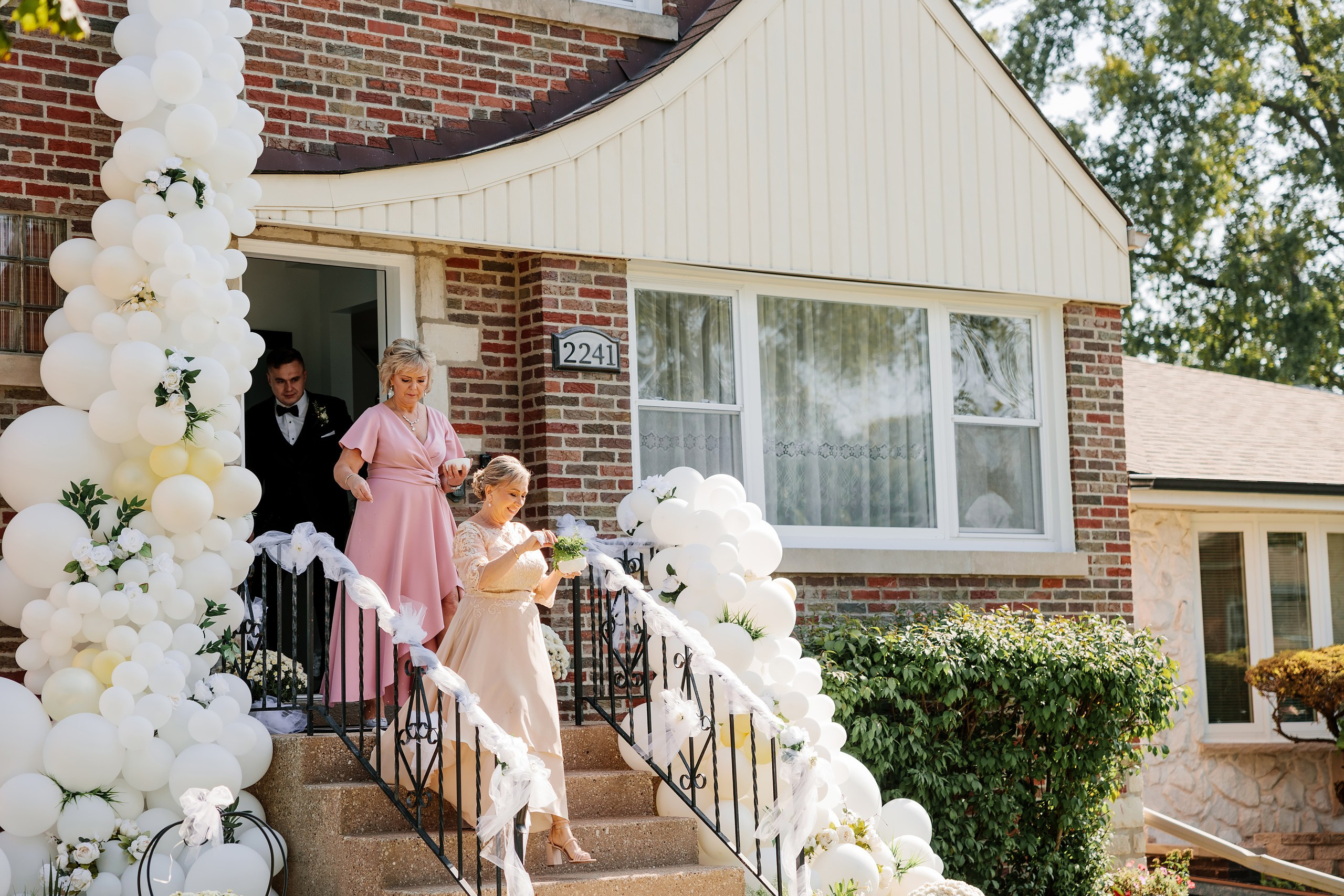 05.10.2024 Wedding. Wedding family event photographer in Chicago Nick Yushevich