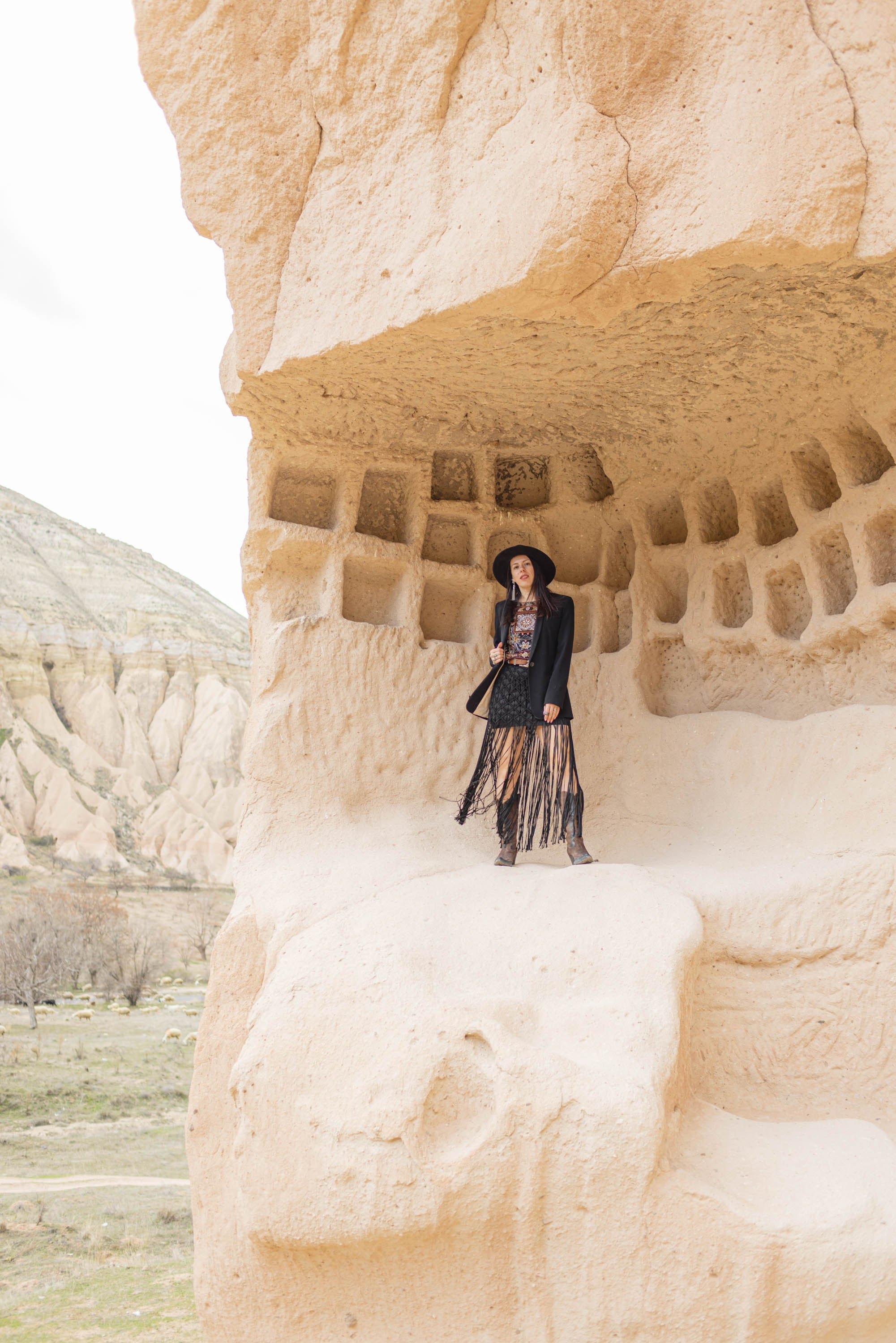 Stylish Photoshoot in the Charming Streets and Valleys of Cappadocia. Julia Ganch I Fashion Wedding Photography I Cappadocia Turkey