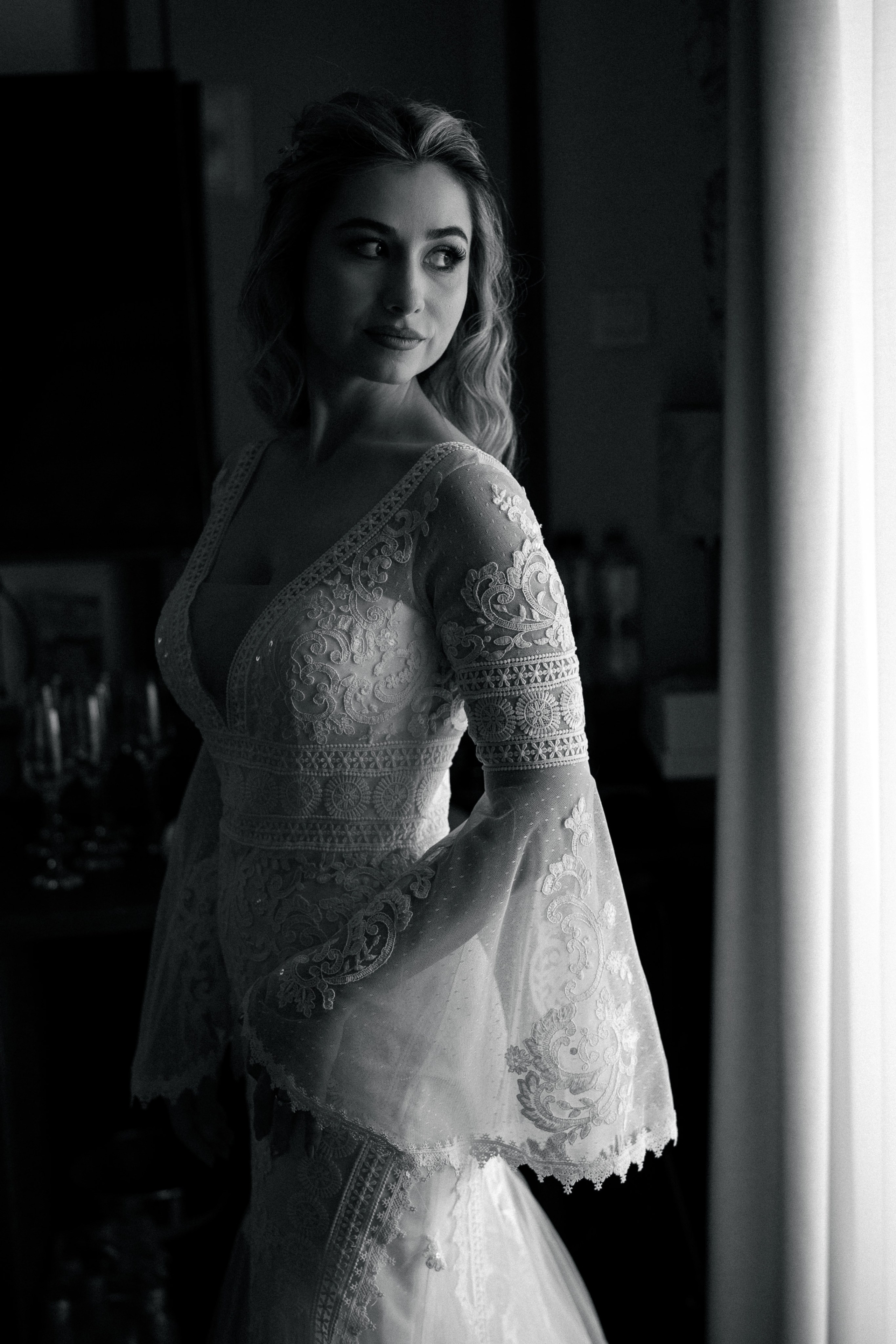 Sandra & Razvan. Destination Wedding Photographer Alex Pasarelu