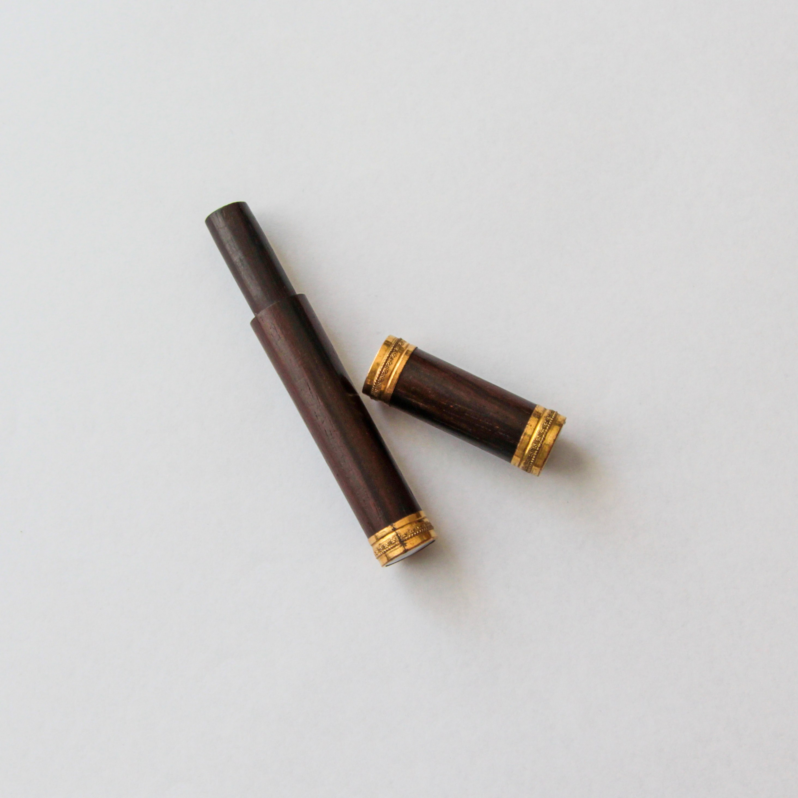 Antique Needle Case. Современнные и актикварные украшения в Барселоне, Москве и Санкт-Петербурге