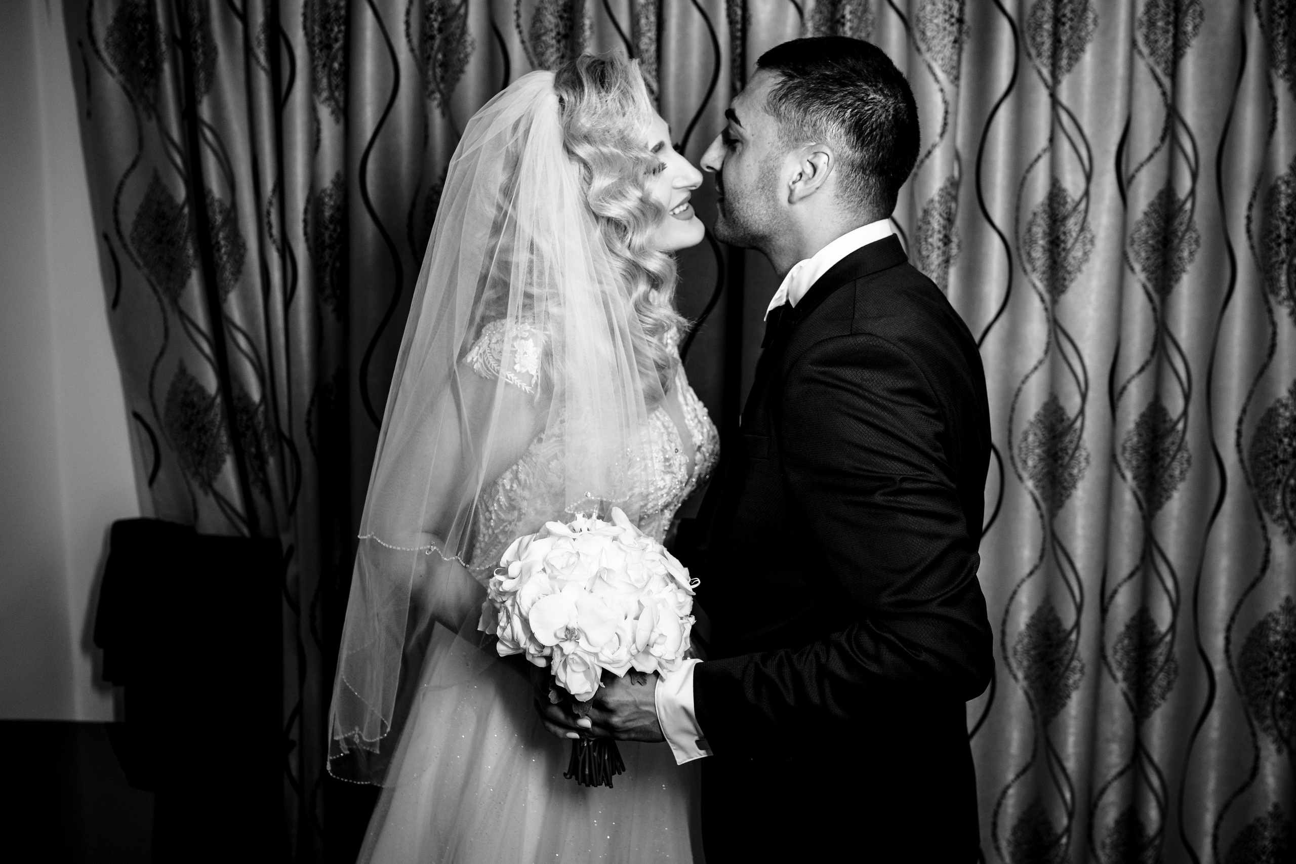 Carmen & Adrian. Acasă