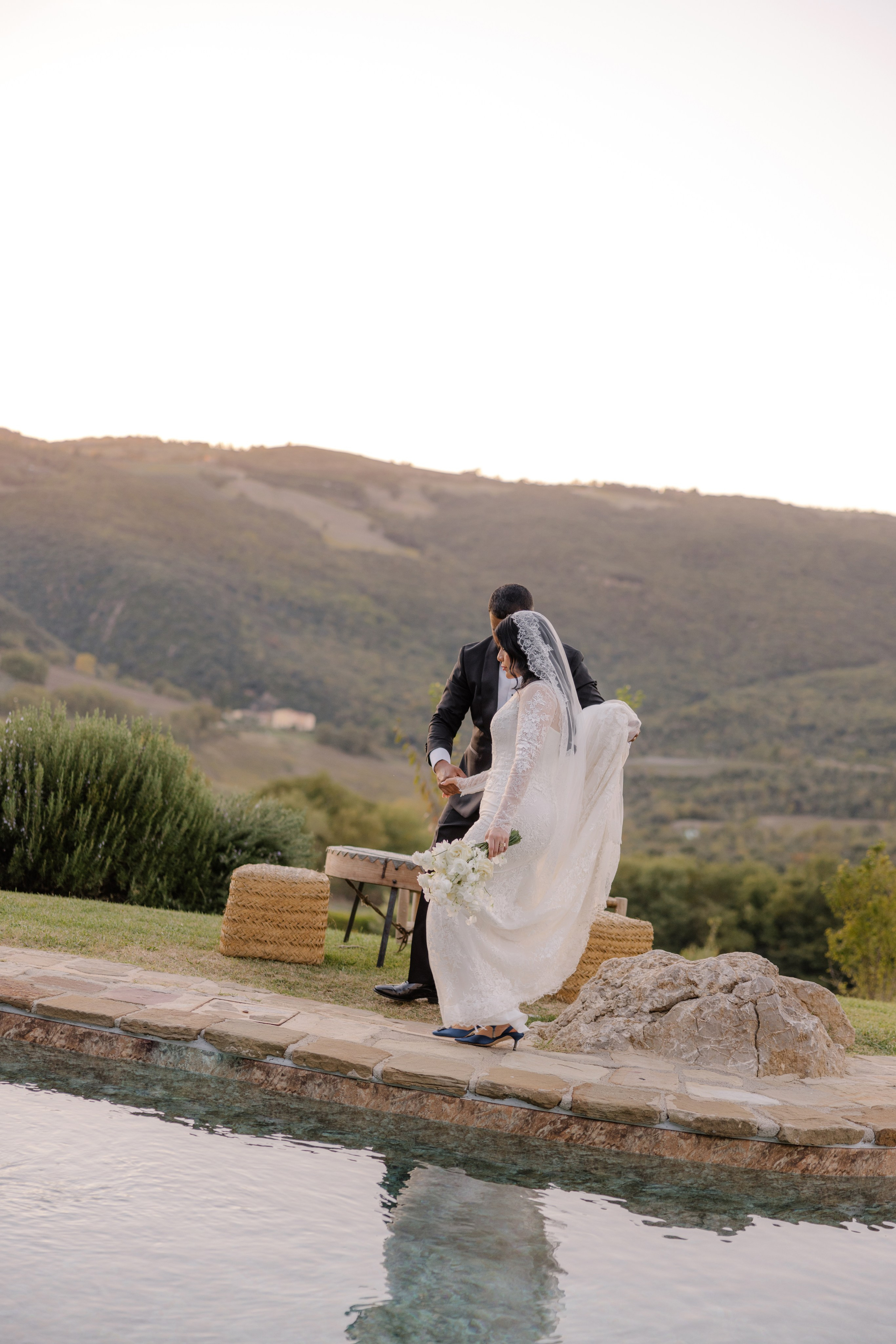 Mitcell&Melanie digital. Wedding photographer Italy