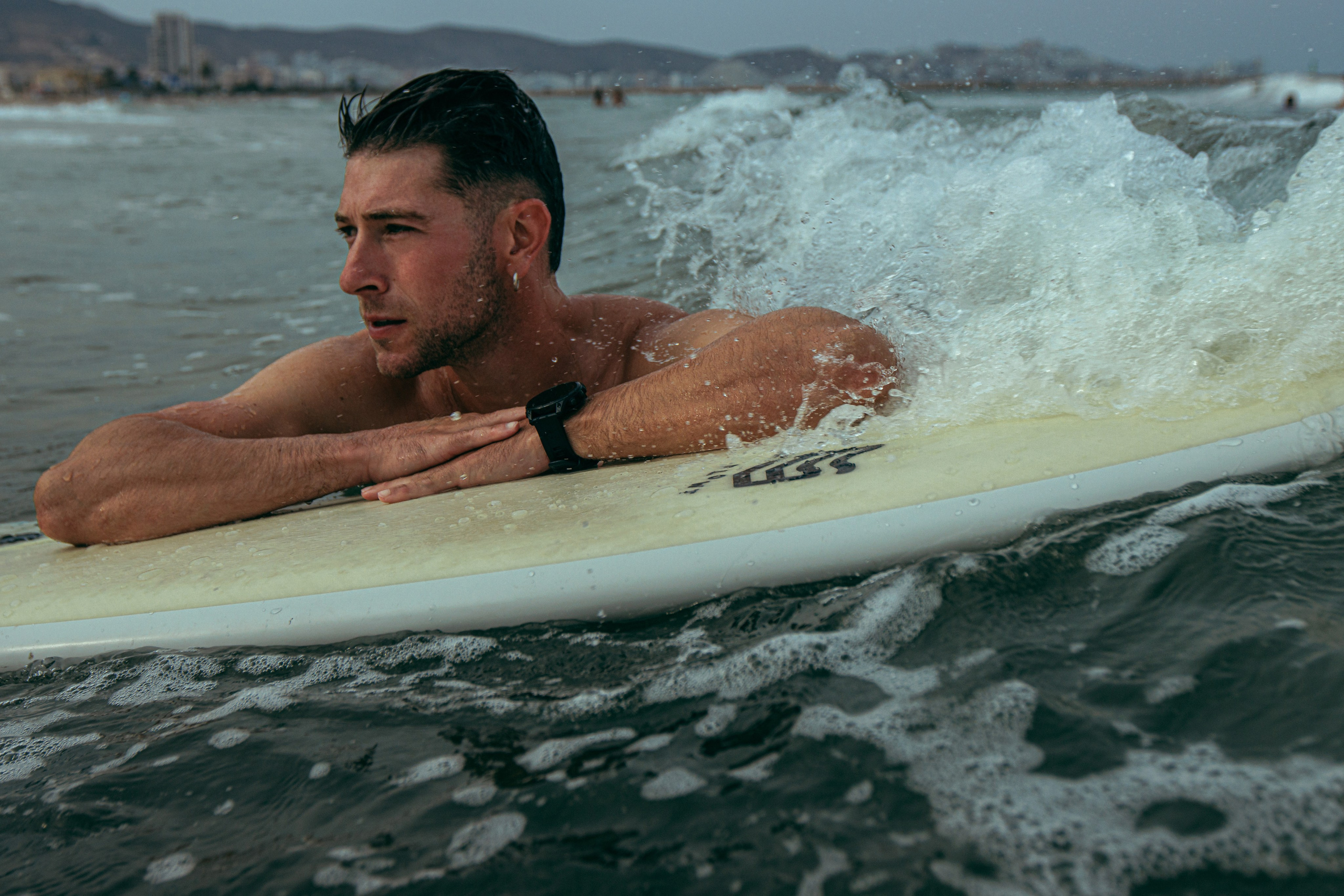 Hector. Fotógrafo de retrato, familia y reportajes en Valencia | España | Europa Vitalii Lumier