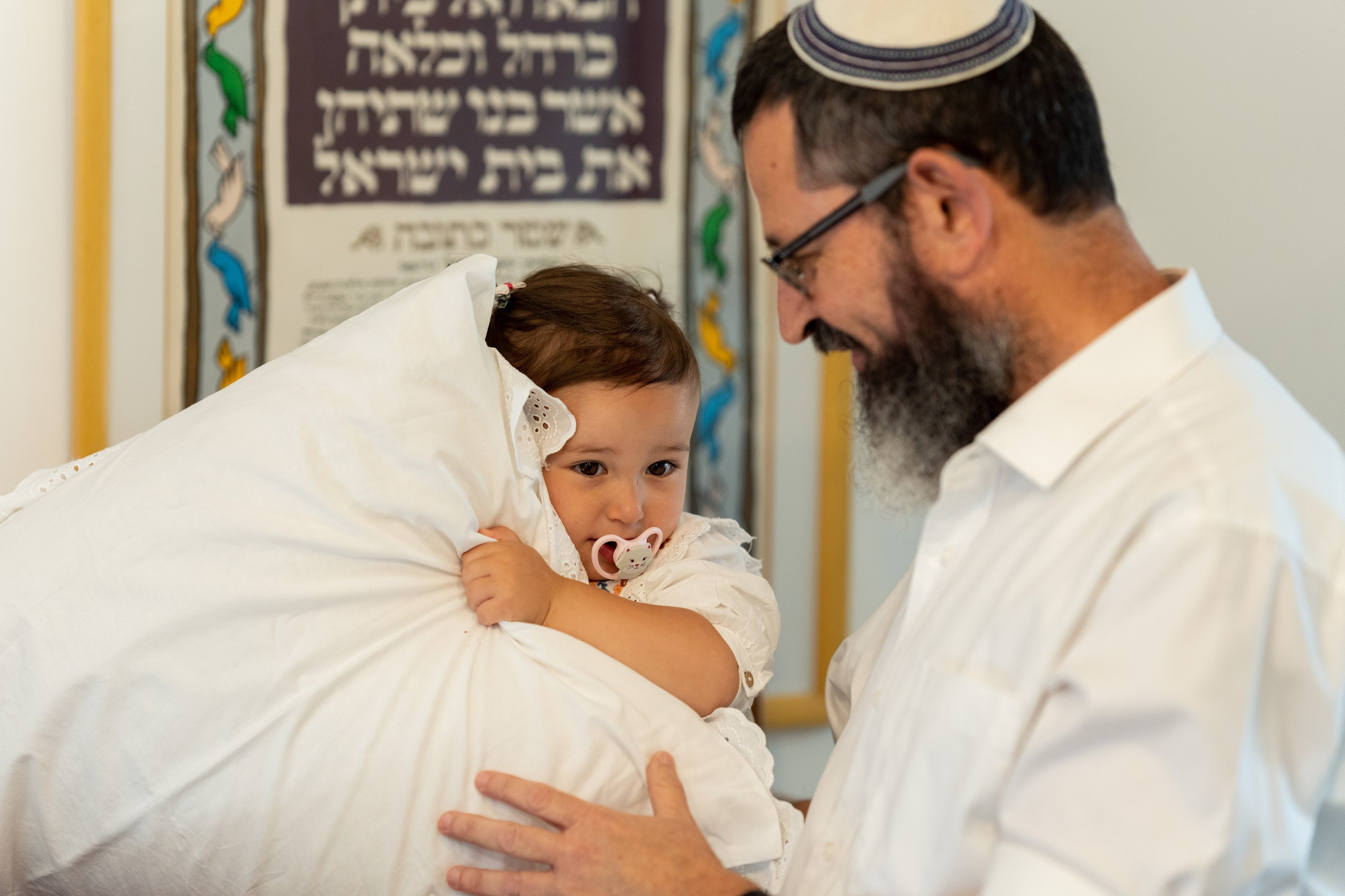 משפחת ברנד. יוסף מזרחי צילום חתונה, ברית וזוגיות. צלם מקצועי שאוהב להוציא אתכם הכי יפים ברגעים הכי מרגשים