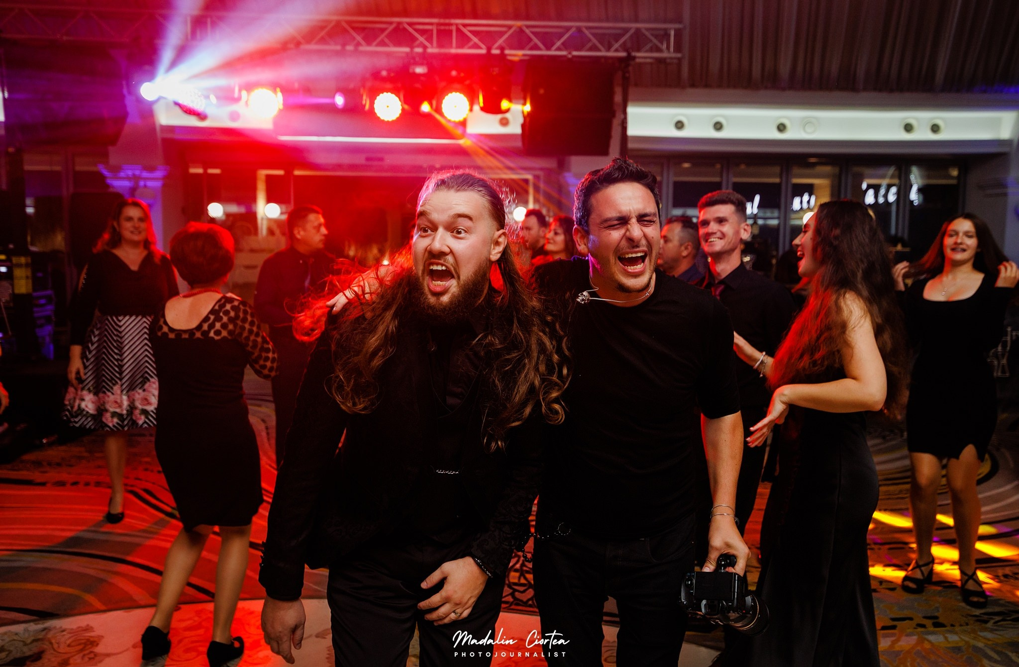 Nunta Diana si Bogdan | Black Wedding | Alba Iulia. Mădălin Ciortea - fotograf de nuntă și de familie | Dream Art Events