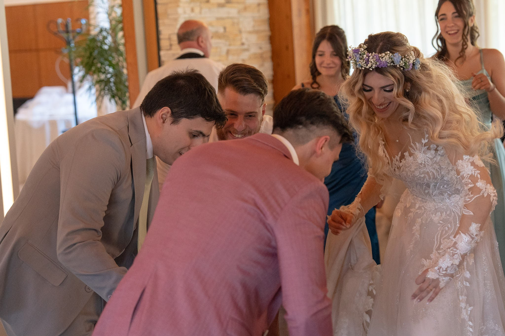 Angelo & Claudia. Fotografo matrimonio Lago di Como Ferrari Media Production