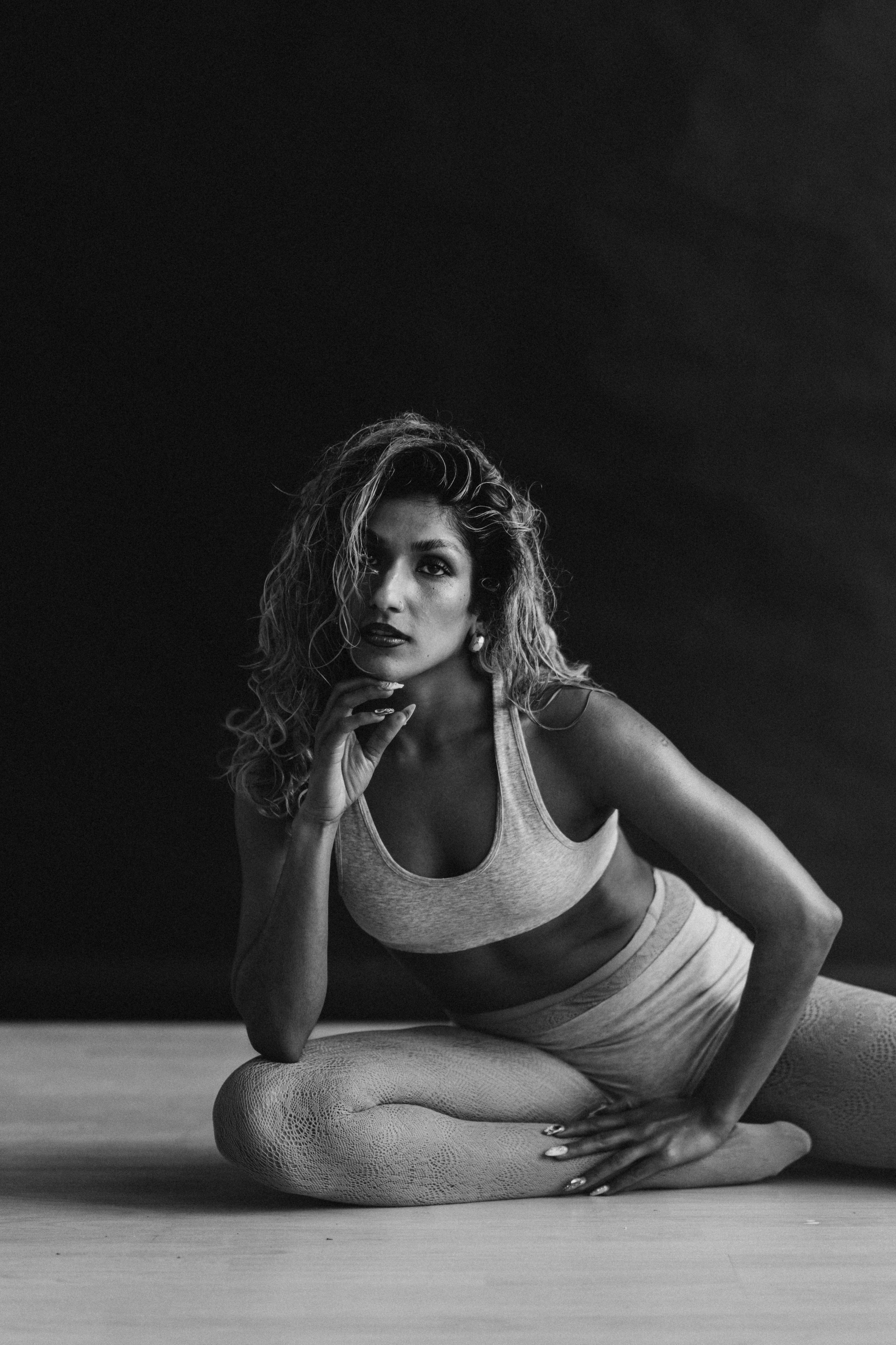 DANCERS. Victoria Olonen – Cinematic Portrait Artist | Helsinki & Europe