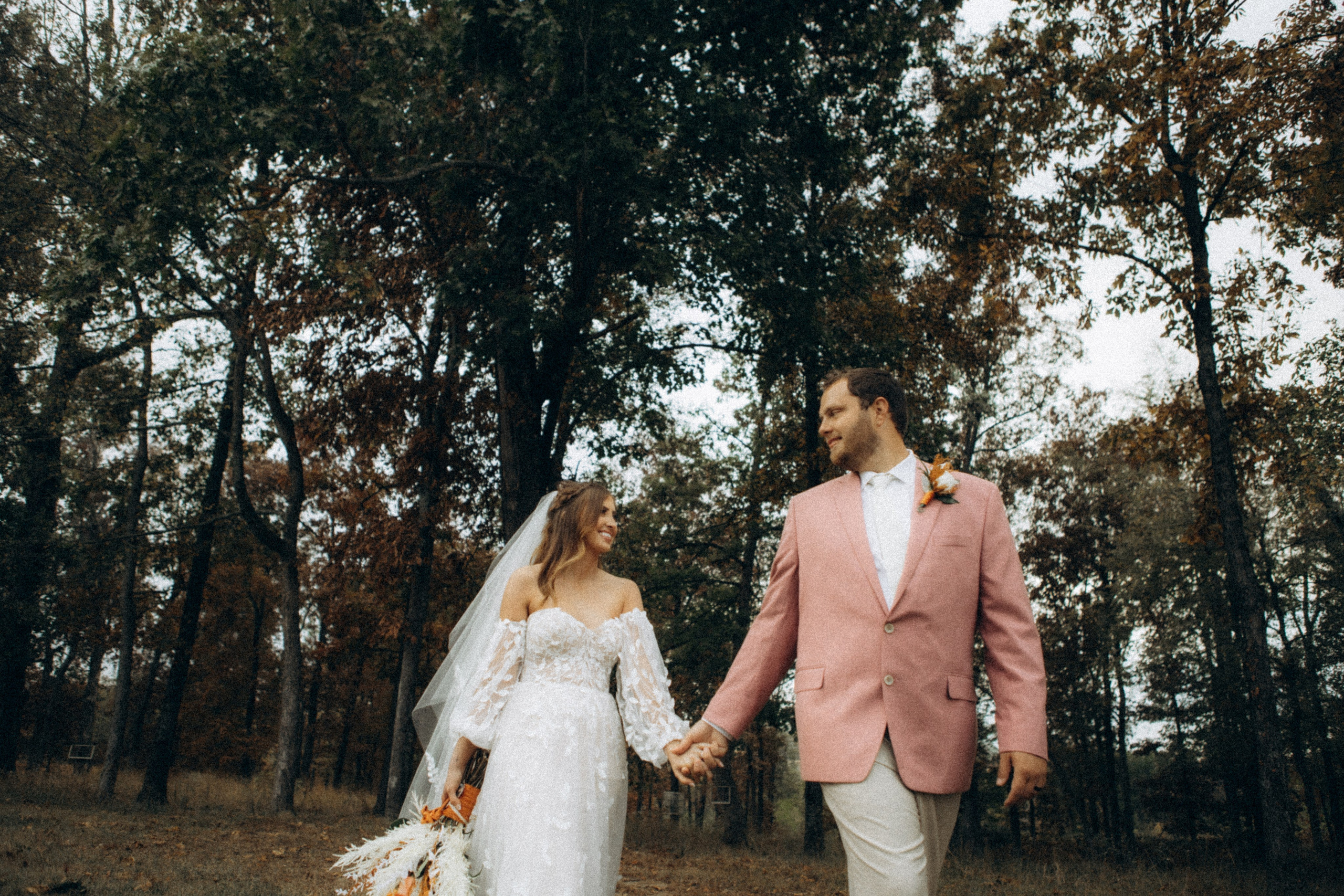 Blake & Jessi (KY). CAPTURED BY SHANKS PHOTOGRAPHY