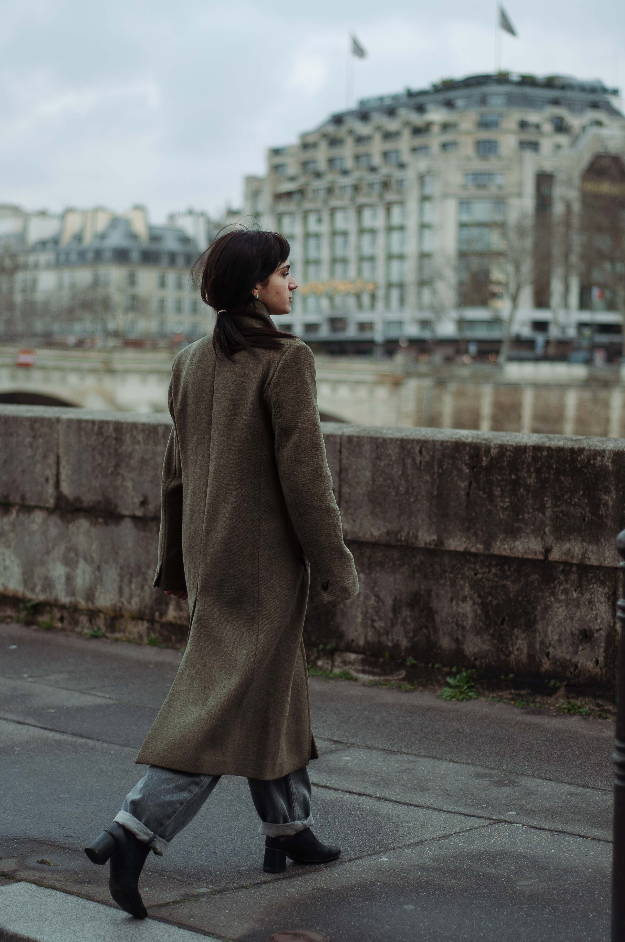 Фотосессия на острове Ситэ. Фотограф в Париже Полина Осипова