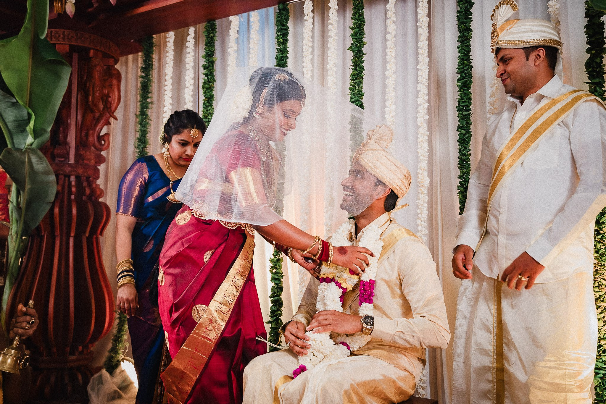 Jaffna Tamil Wedding in Colombo by Anbujawahar