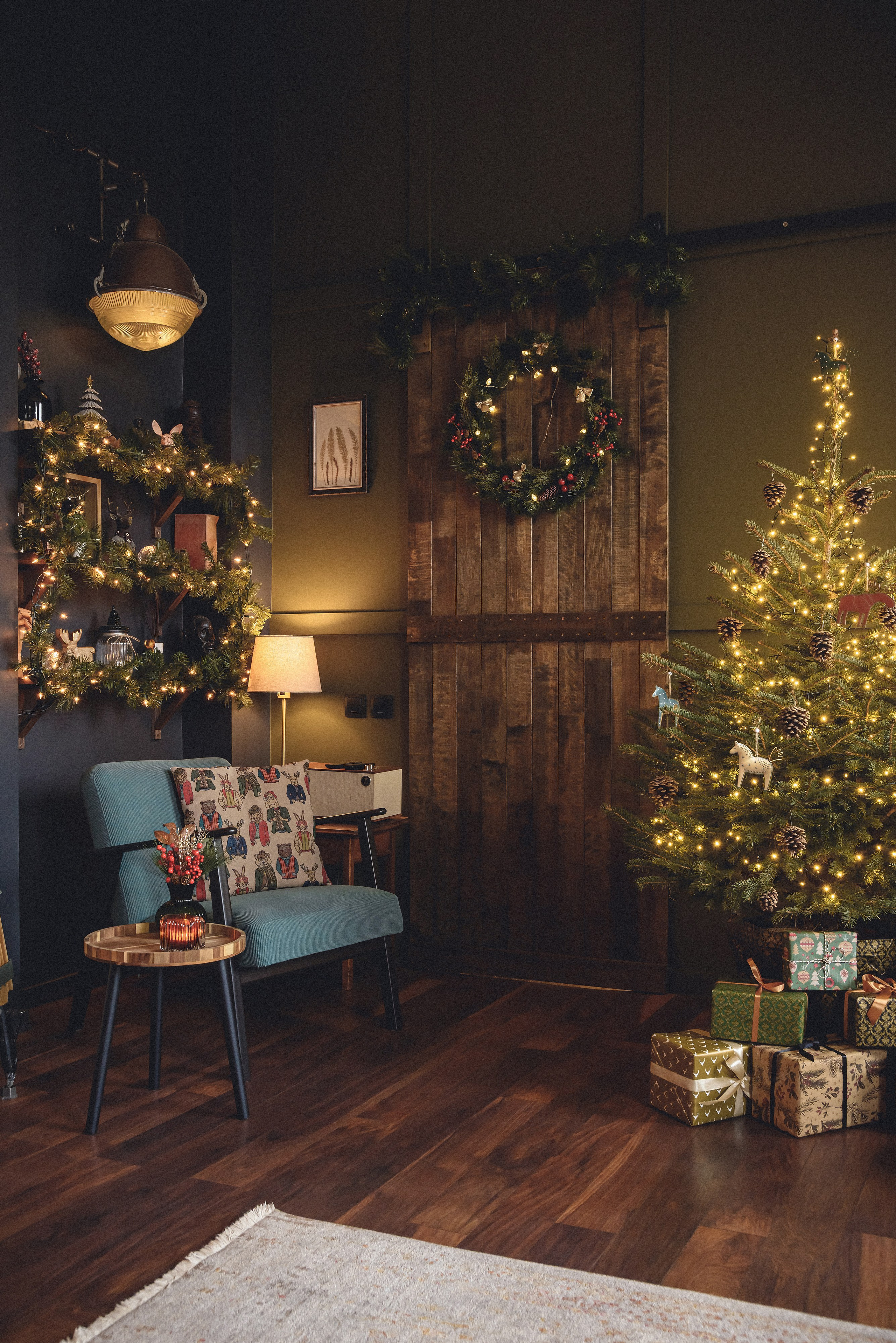 Studija. Fotogrāfs Rīgā. Gīmenes, individuālās un dažādu produktu fotosesijas