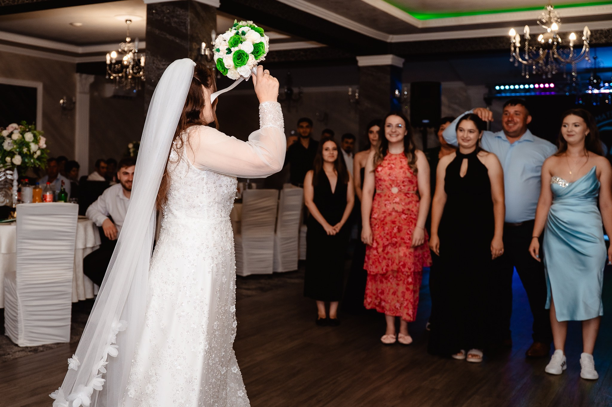 Monica și Mugurel. Mădălina & Florin | Fotograf & Videograf de Nuntă